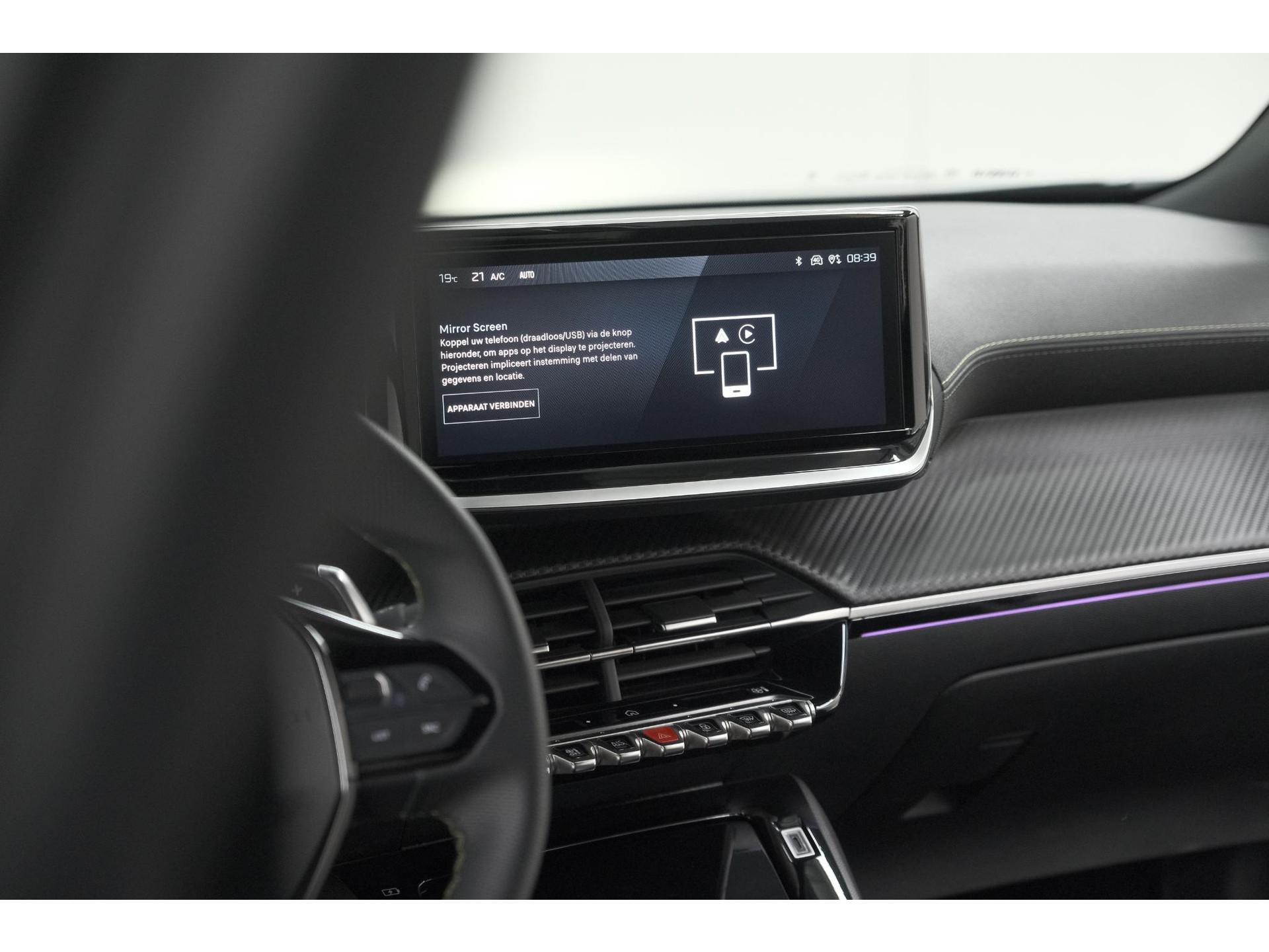 Peugeot 2008 Hybrid 145 e-DCS6 GT | Camera | Apple Carplay | Parkeersensoren