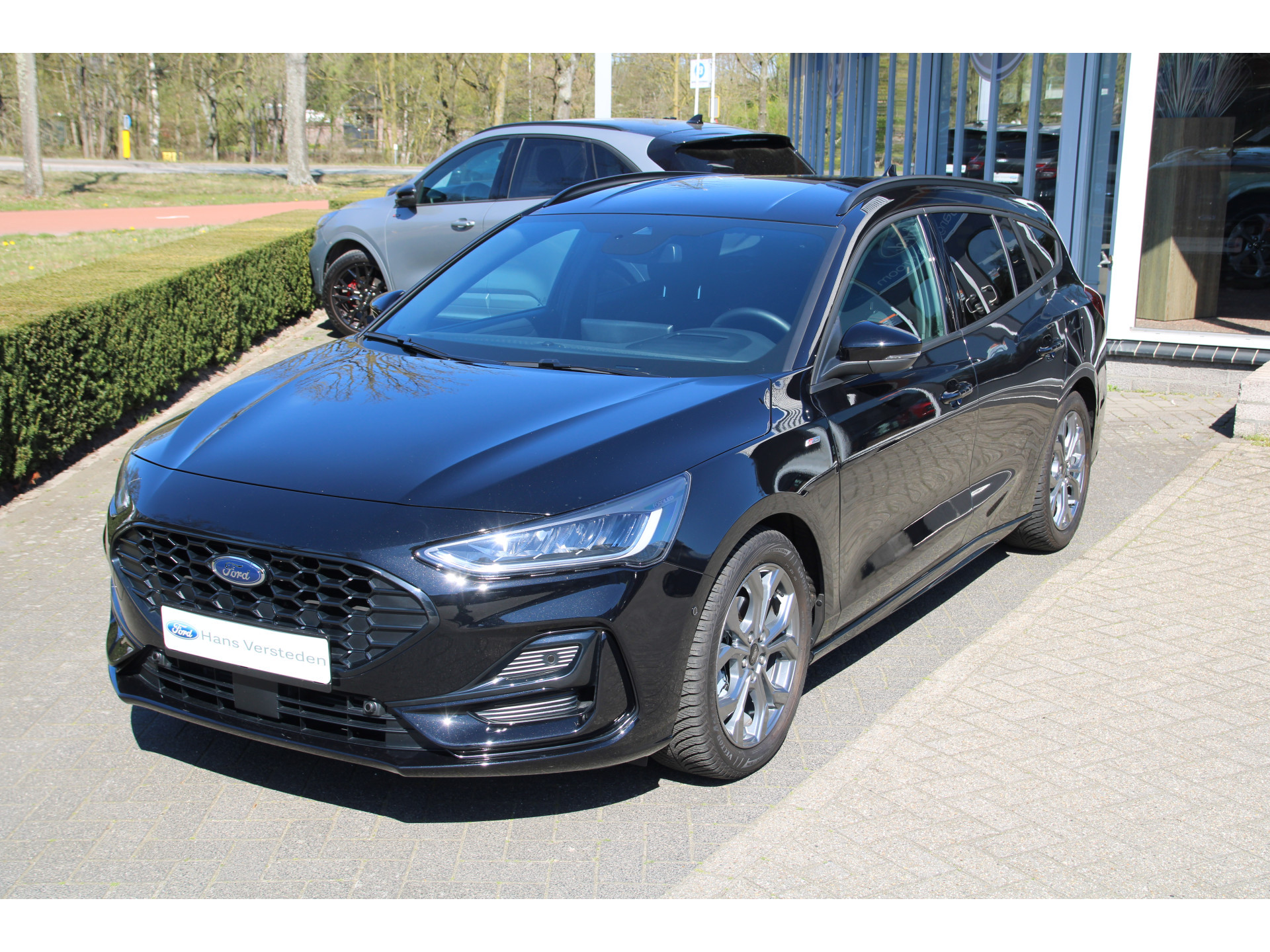 Ford Focus Wagon 1.0 EcoBoost 155 PK AUT. Hybrid ST Line X TREKHAAK AFNEEMBAAR | WINTER-PACK | HEAD-UP