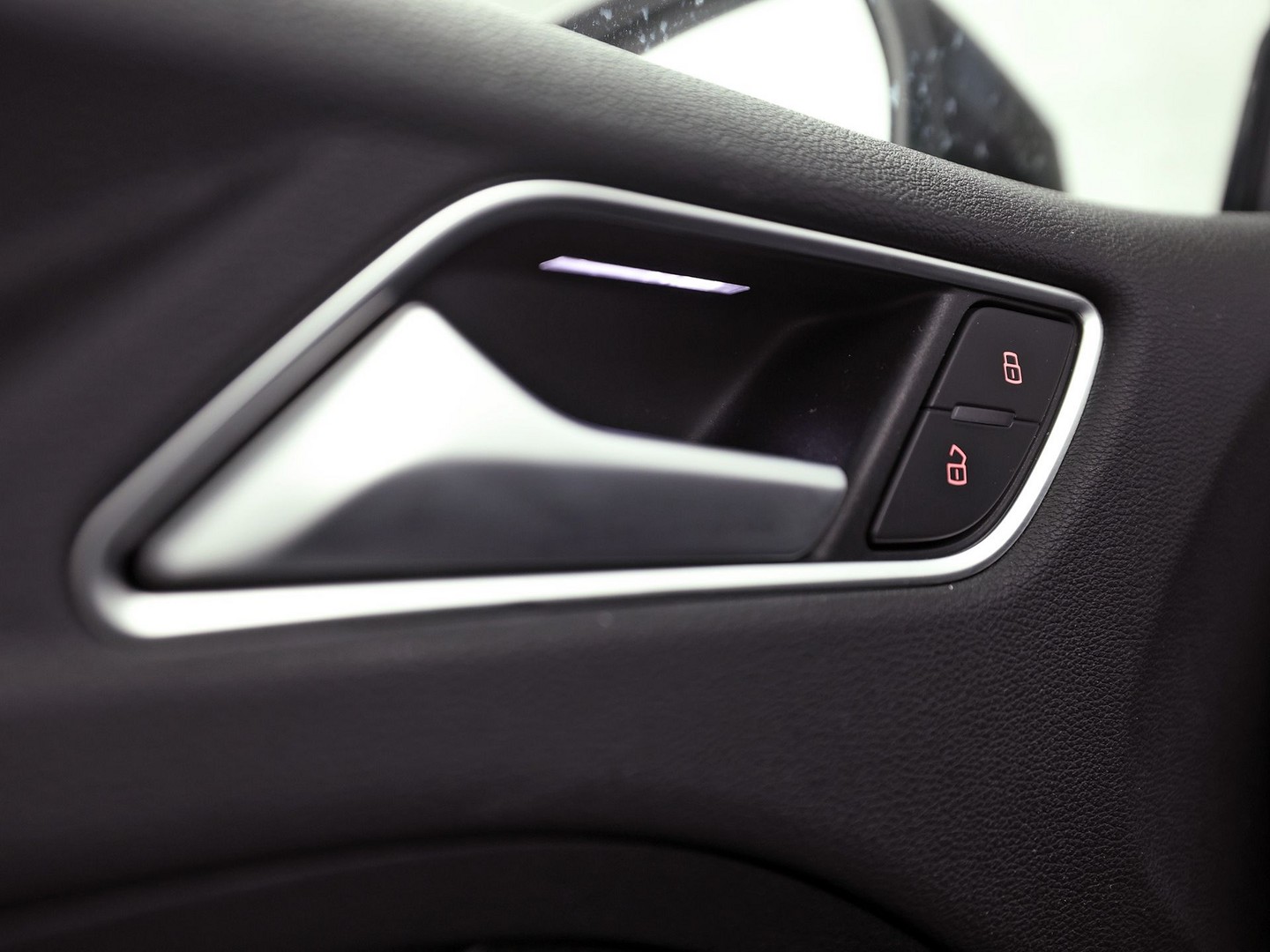 Audi A3 Sportback 1.4 TFSI S-Line Sport Automaat (NAVIGATIE, CLIMATE, LEDER/ALCANTARA, KEYLESS, SPORTSTOELEN, STOELVERWARMING, GETINT GLAS, CRUISE, NIEUWSTAAT)