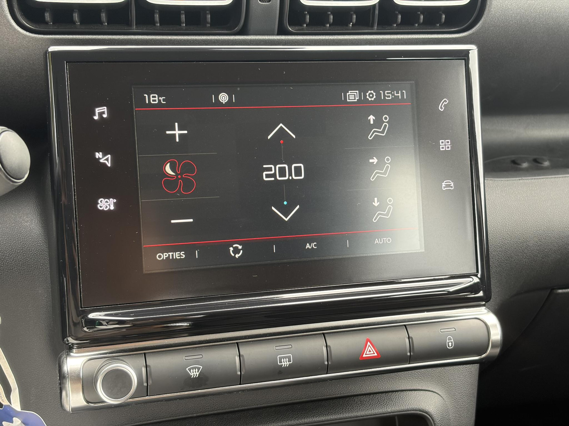 Citroen C3 Aircross 1.2 PureTech Feel ✓1e Eigenaar✓D-riem vv in 08-2026✓Draadloze telefoonlader✓Carplay✓Navi✓Clima✓Cruise✓Pdc✓Rijstrooksensor✓Bj 10-2018✓Lm velgen✓N.A.P✓Apk tot 11-2027