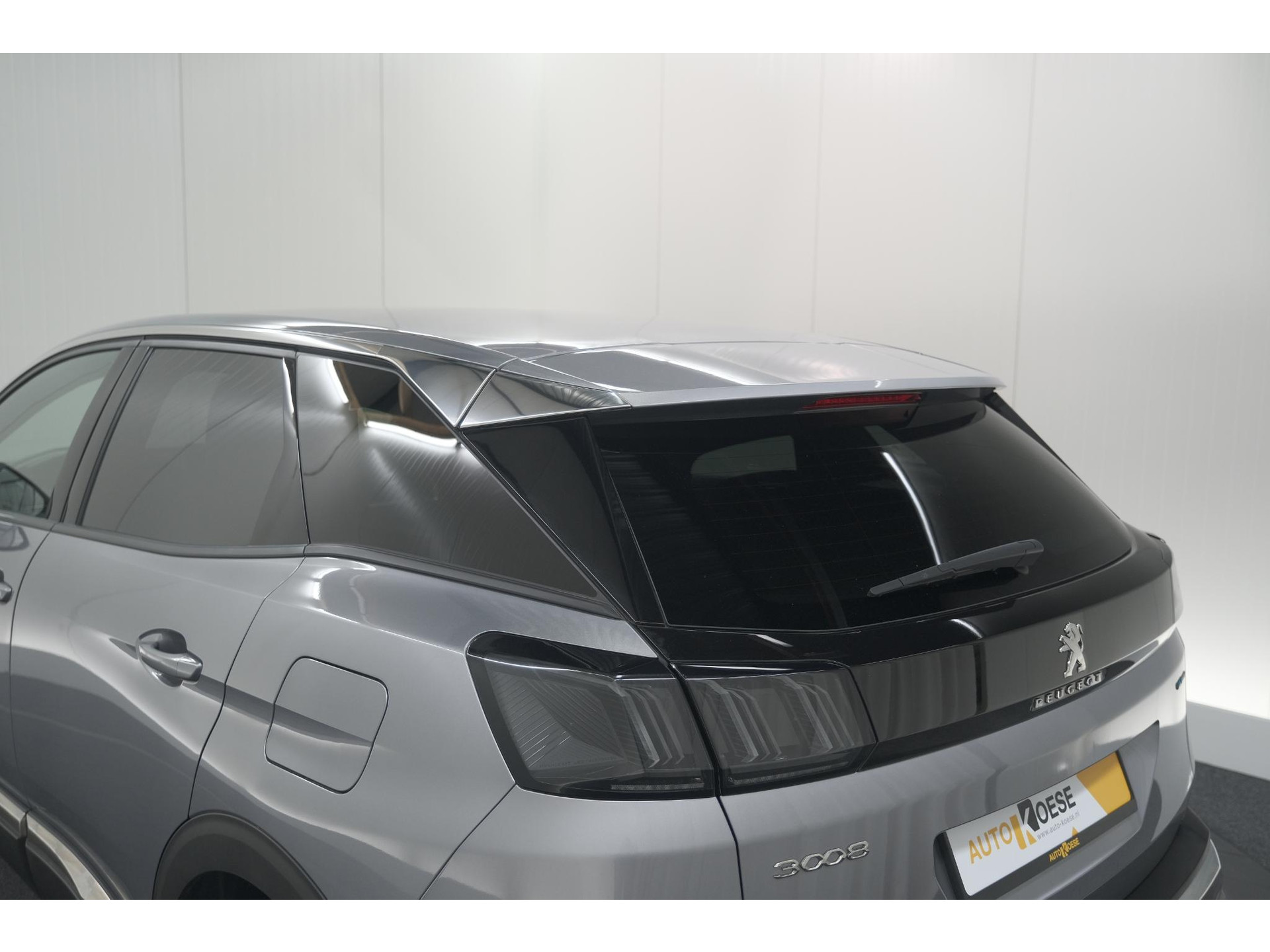 Peugeot 3008 1.6 HYbrid 225 Allure Pack Business | Camera | Navigatie | Apple Carplay | Parkeersensoren