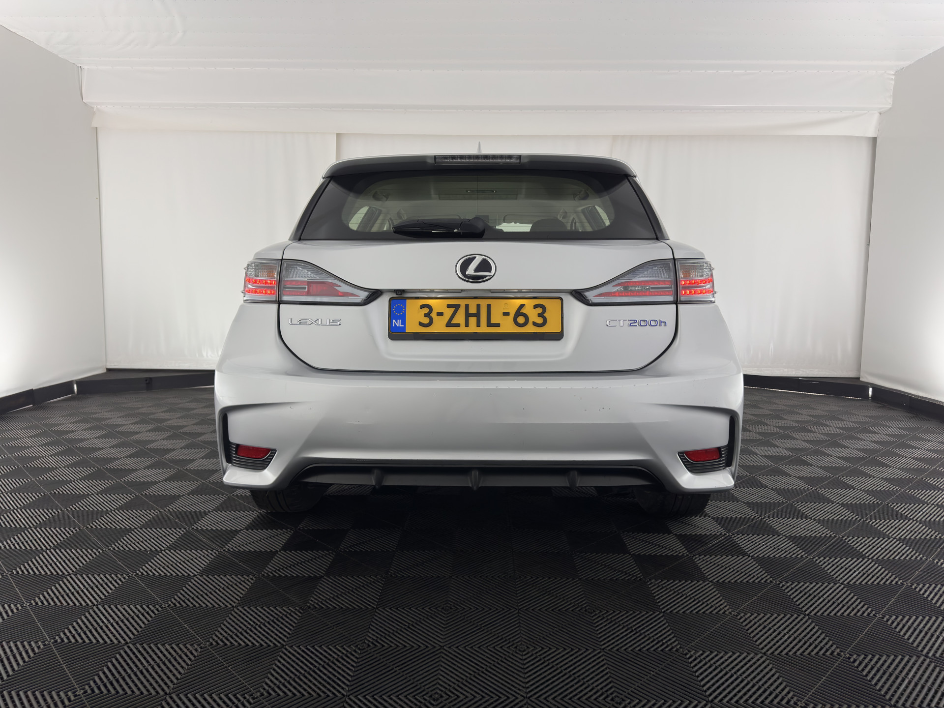 Lexus CT 200h Business Line Aut.*NAVI-FULLMAP | ALCANTARA | COMFORT-SEATS | CAMERA | ECC | CRUISE | 16''ALU*