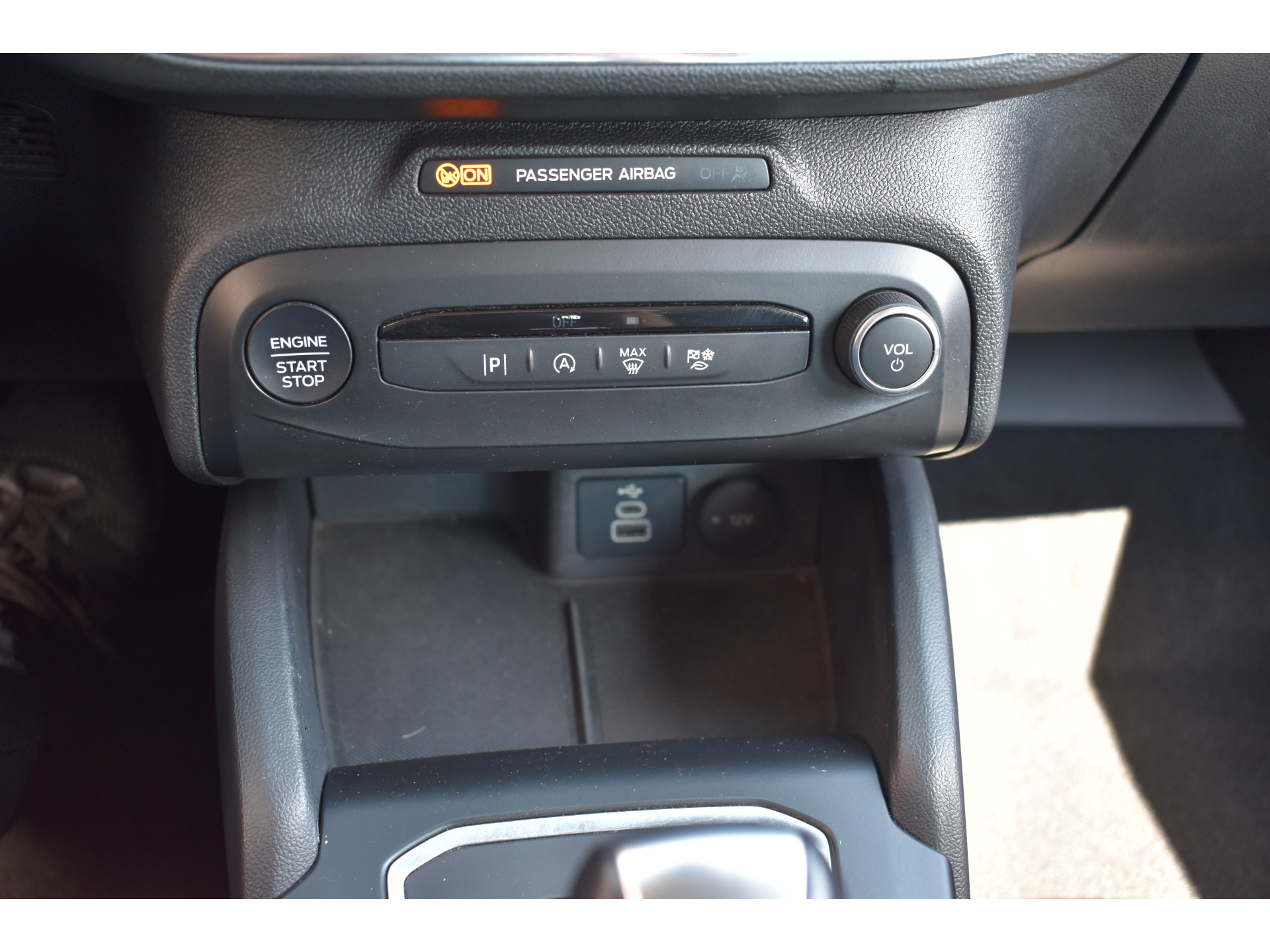 Ford Focus 1.0 92 kW AT Active  MHEV Automaat Navigatie Pdc Stoel/stuur verwarming
