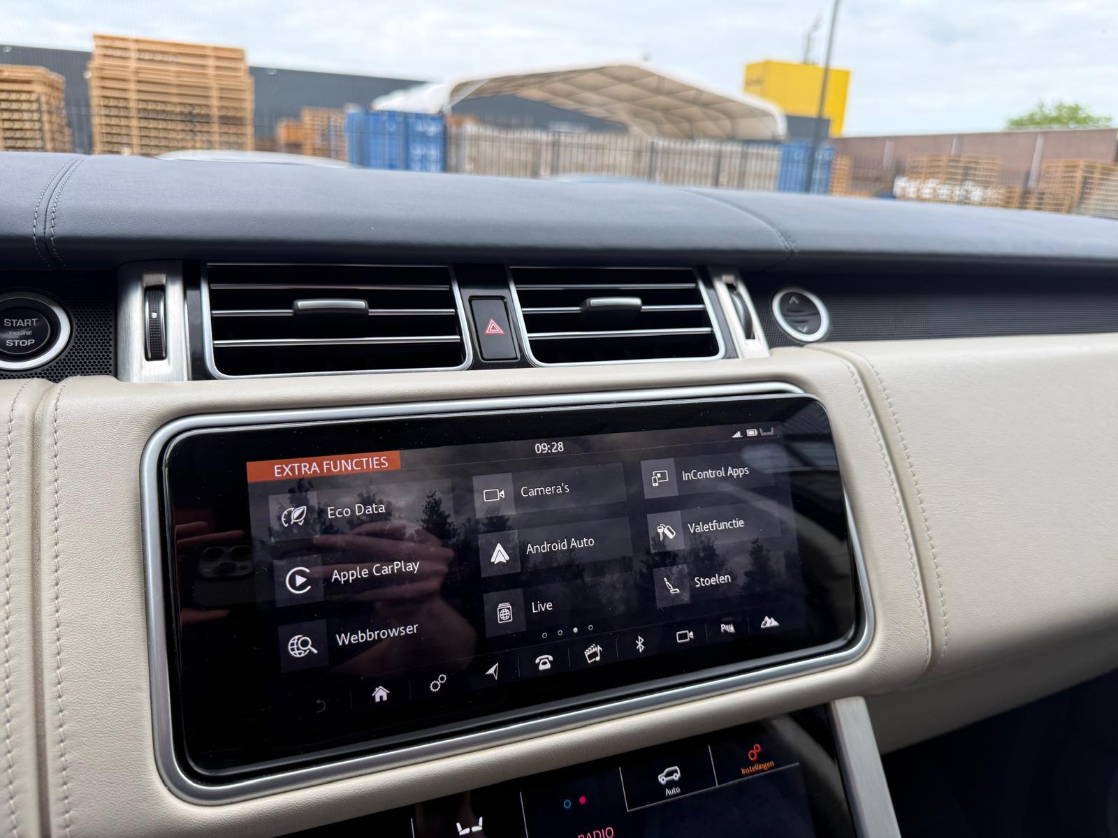Land Rover Range Rover 3.0 TDV6 Autobiography | 3/6/12MND GARANTIE | PANO | SFEER | CARPLAY | NAVI | STOELMASSAGE | ACC | TREKHAAK |