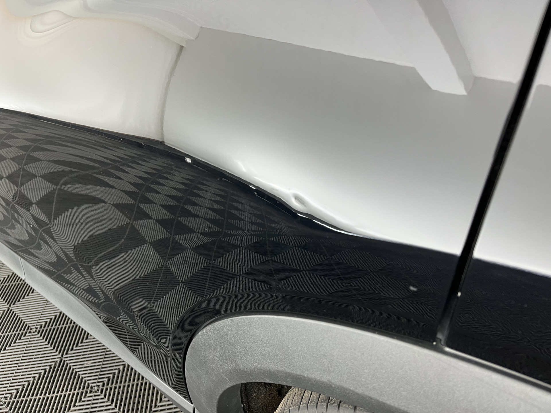 Ford Mustang Mach-E RWD 75 kWh [ 3-Fase-11kW ] {SOH-83%} (INCL-BTW)  Aut. *LEATHER | FULL-LED | DAB | DIGI-COCKPIT | KEYLESS | NAVI-FULLMAP | CARPLAY | HEATED-COMFORTSEATS | TOPVIEW | ADAPTIVE-CRUISE | PRIVACY-GLASS | 18'' ALU*