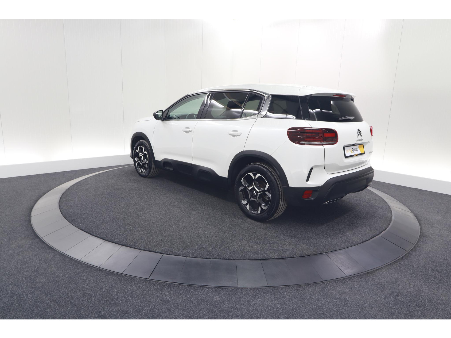Citroen C5 Aircross Hybrid 136 e-DCS7 Plus | Camera | Navigatie | Parkeersensoren | Apple Carplay