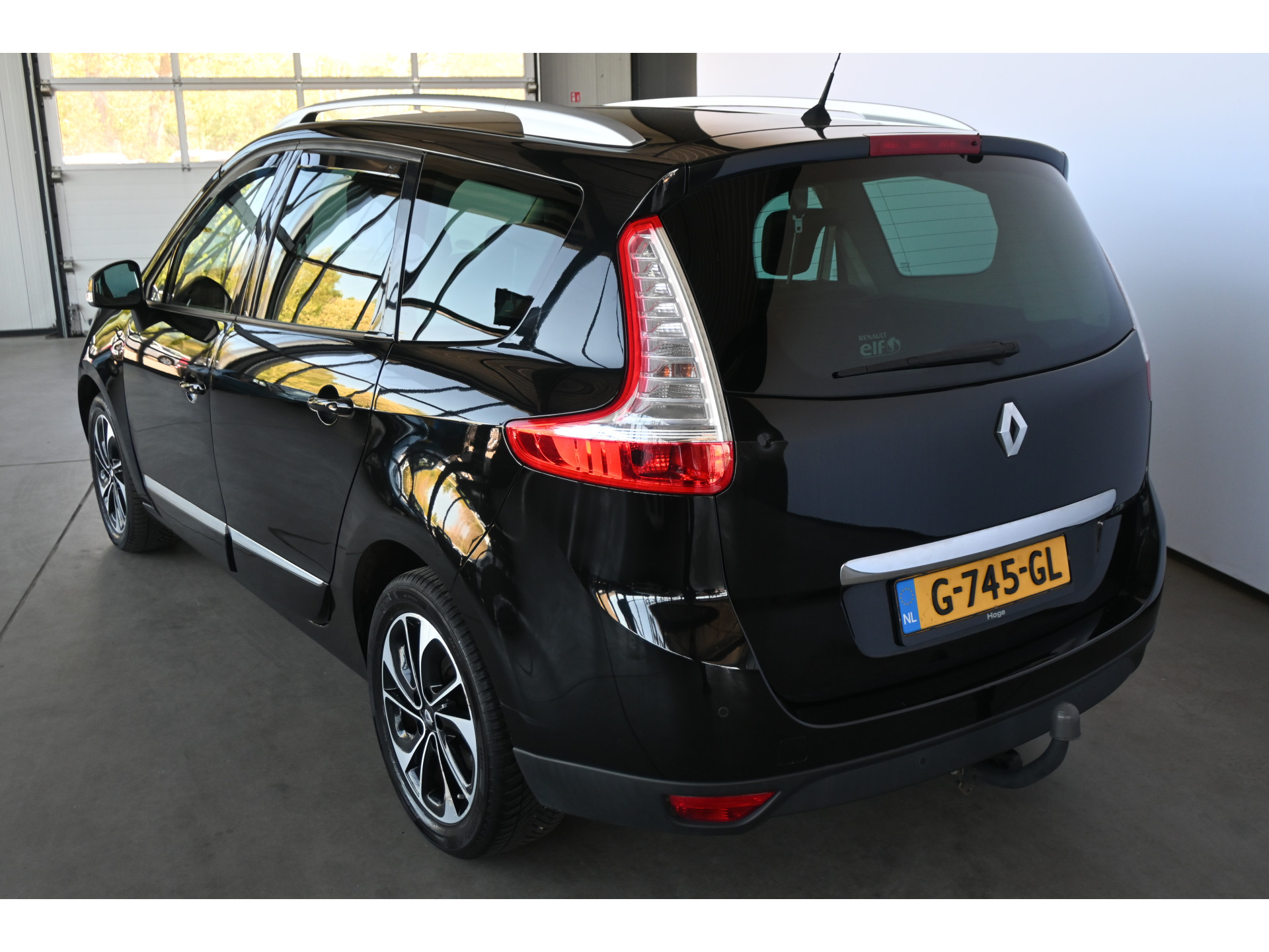 Renault Grand Scenic 1.5 dCi Bose Automaat Clima Navigatie Cruise Control Rijlaarprijs! Inruil Mogelijk!
