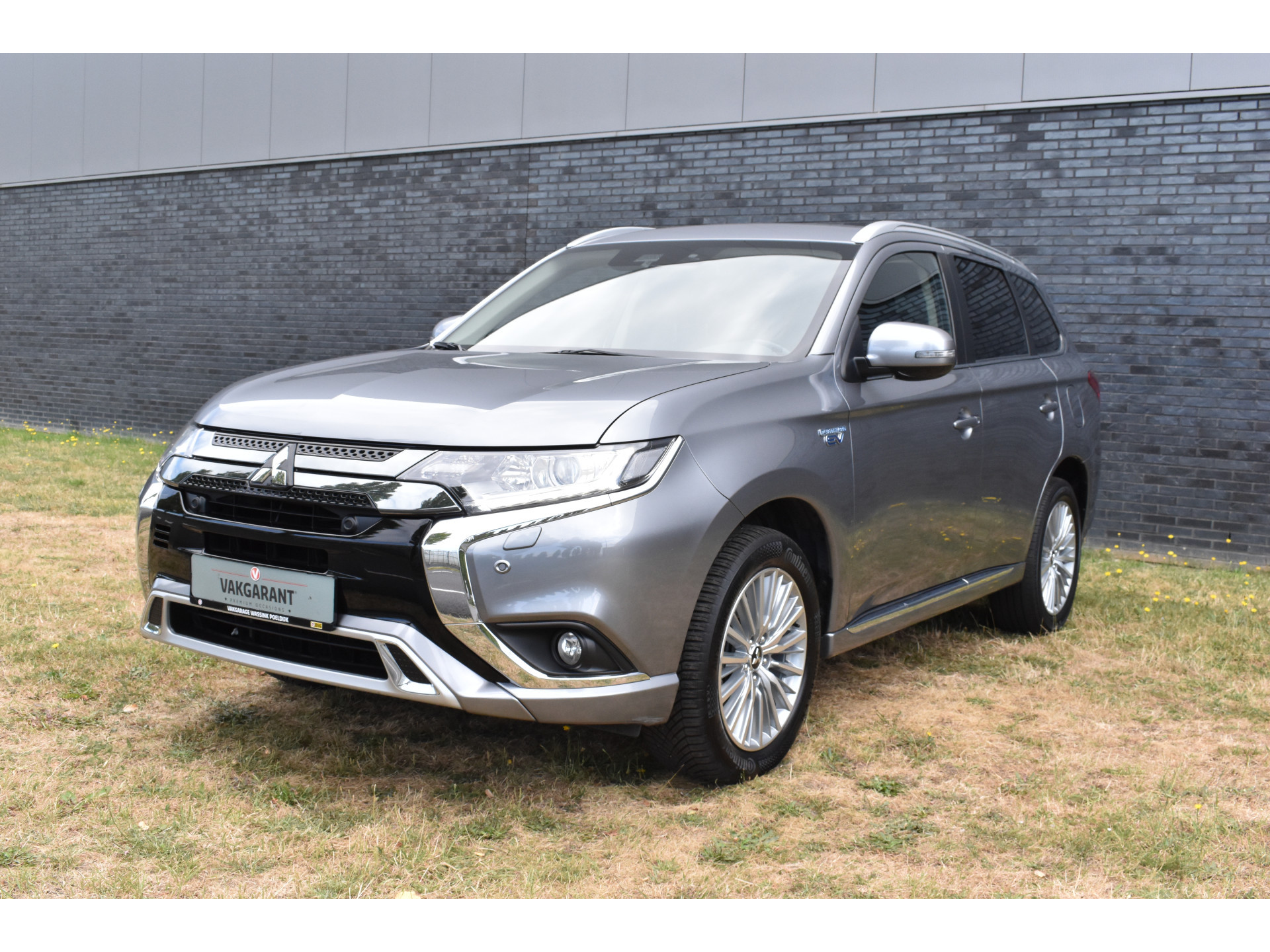 Mitsubishi Outlander 2.4 PHEV Instyle Plugin-hybride