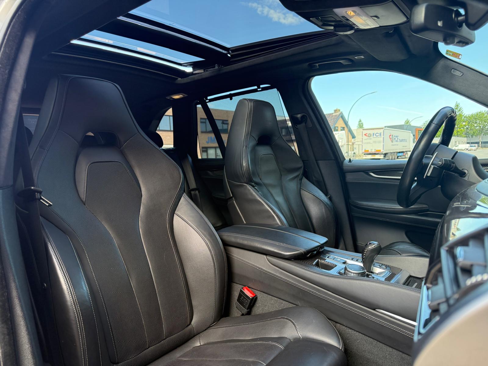BMW X5 M | 2E EIGENAAR |3/6/12MND GARANTIE| PANO | LED | B&O | DAB | HEAD-UP | 360 CAMERA | TREKHAAK | BOMVOL |