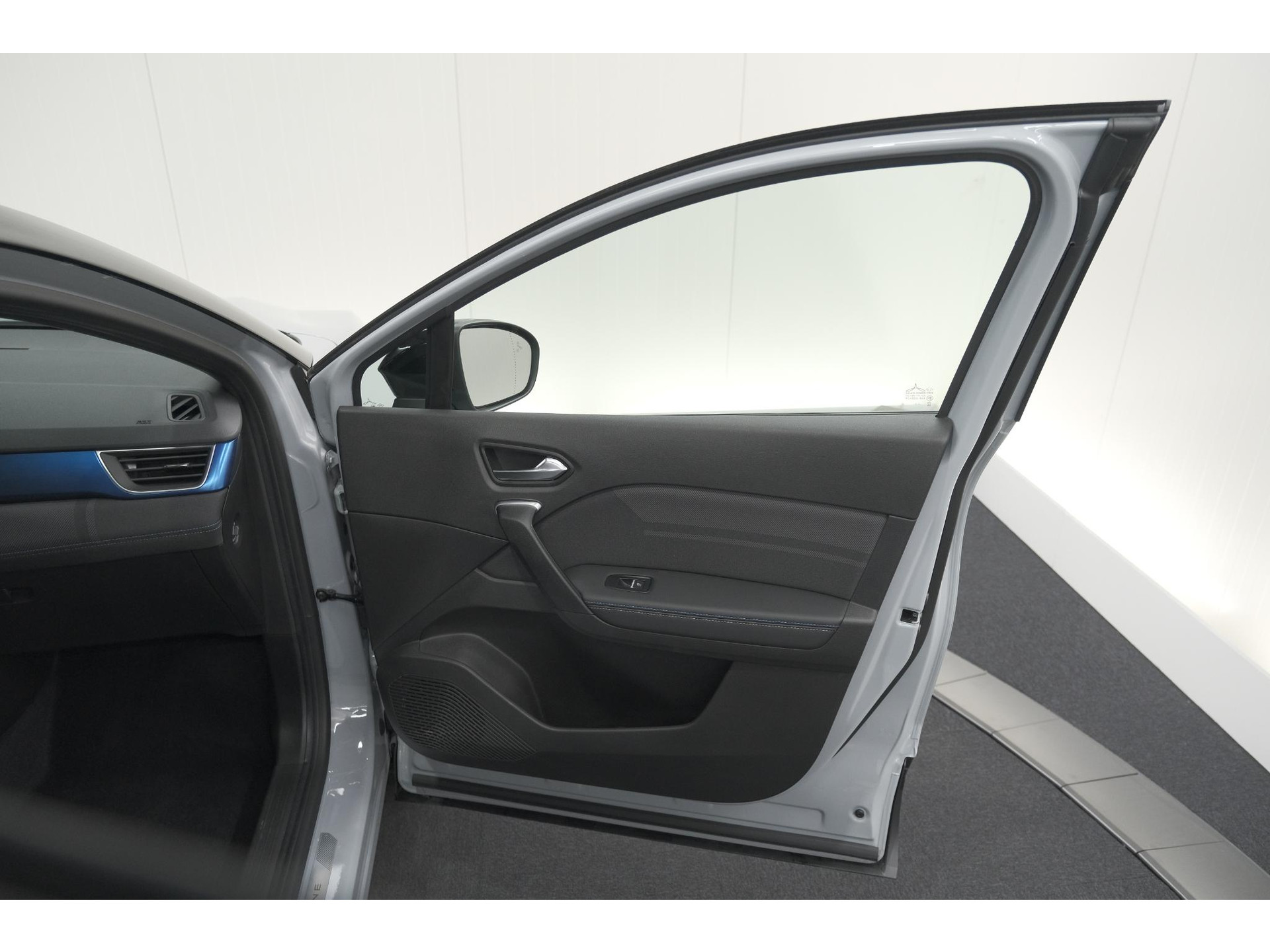 Renault Captur 1.8 E-Tech Full Hybrid 160 Esprit Alpine | Rondom Camerazicht | Dodehoekdetectie | Adaptieve Cruise Control