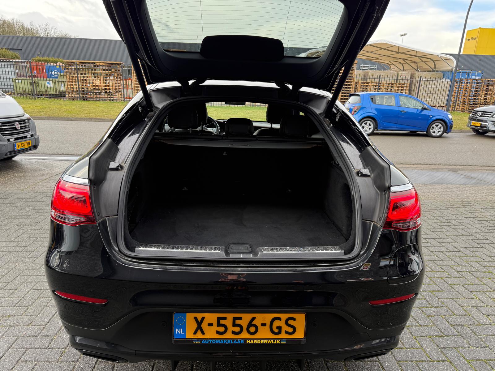 Mercedes-Benz GLC-klasse Coupé 300e 4MATIC Premium | 1E EIGENAAR | 3/6/12MND GARANTIE | DAB | LED | CARPLAY | SFEERVERLICHTING | CRUISE | CAMERA |