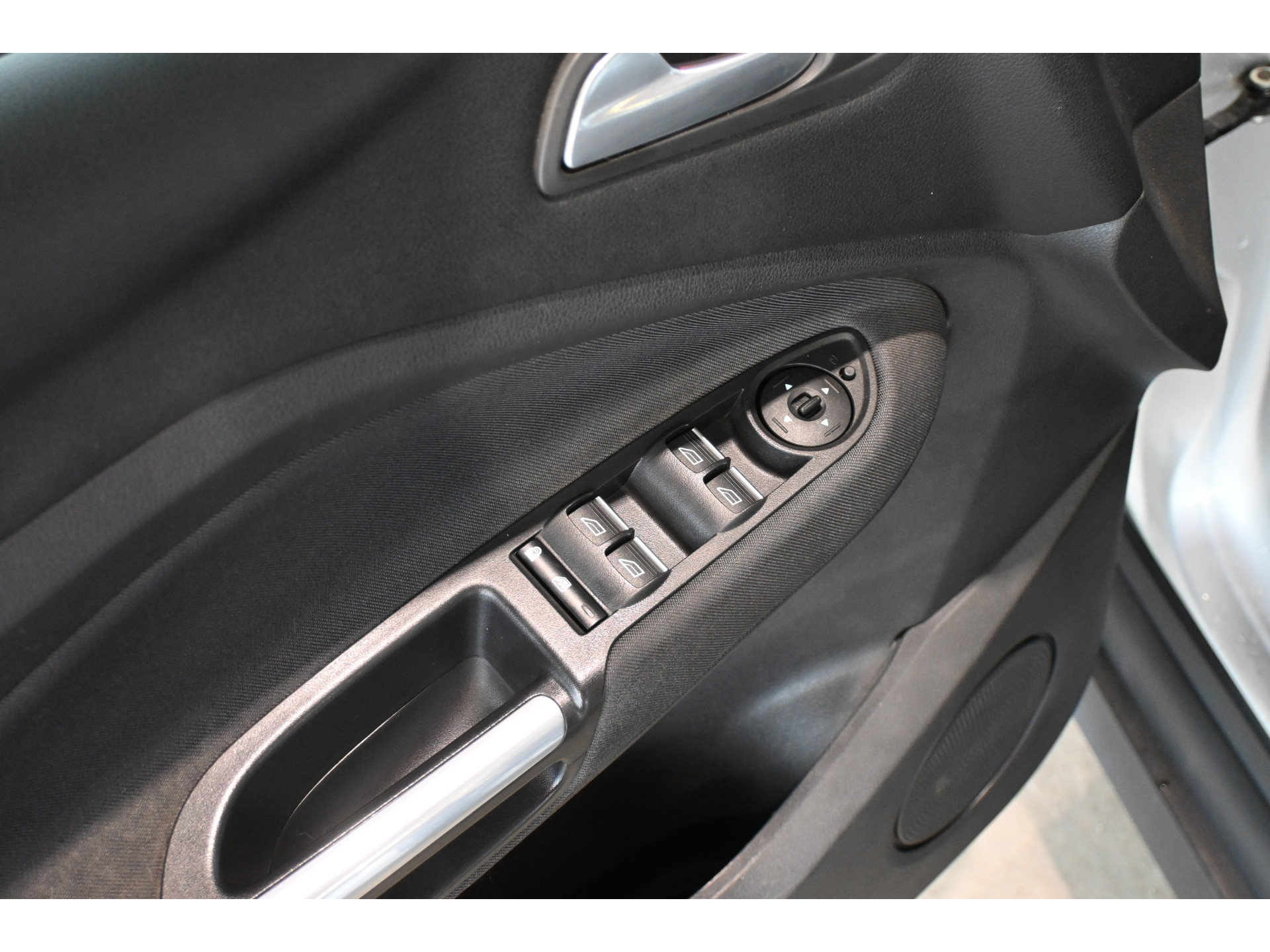 Ford C-Max 1.0 Titanium Clima Cruise control Navigatie Rijklaarprijs Inruil Mogelijk!