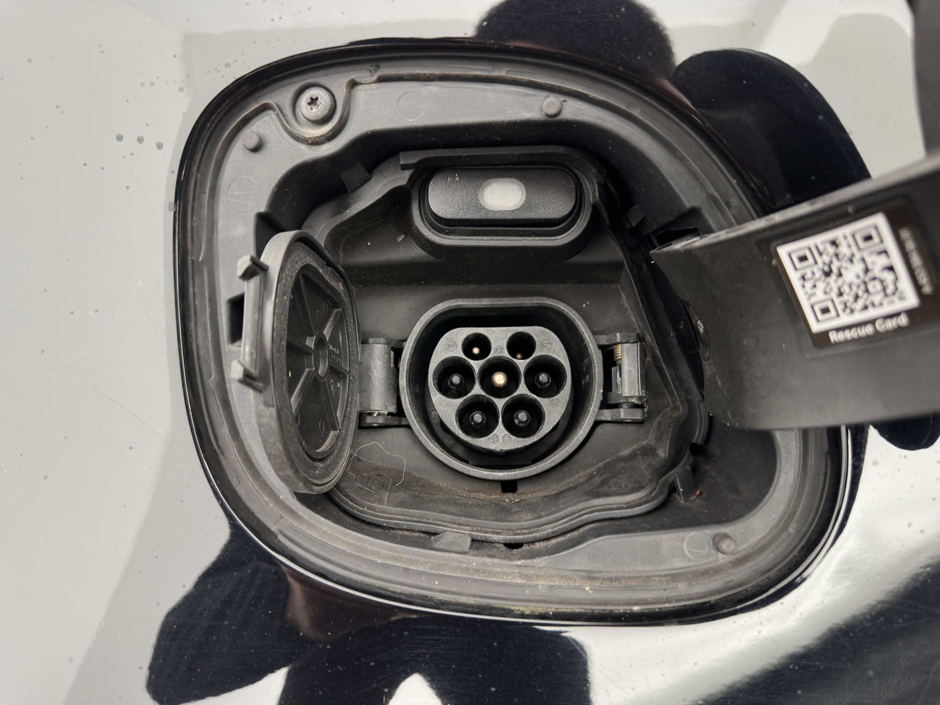 Smart forfour EQ Essential 18 kWh [ 3-Fase ] {SOH-95%} (INCL.BTW) *FULL-LEATHER | AIRCO | CRUISE | COMFORT-SEATS | 15''ALU*