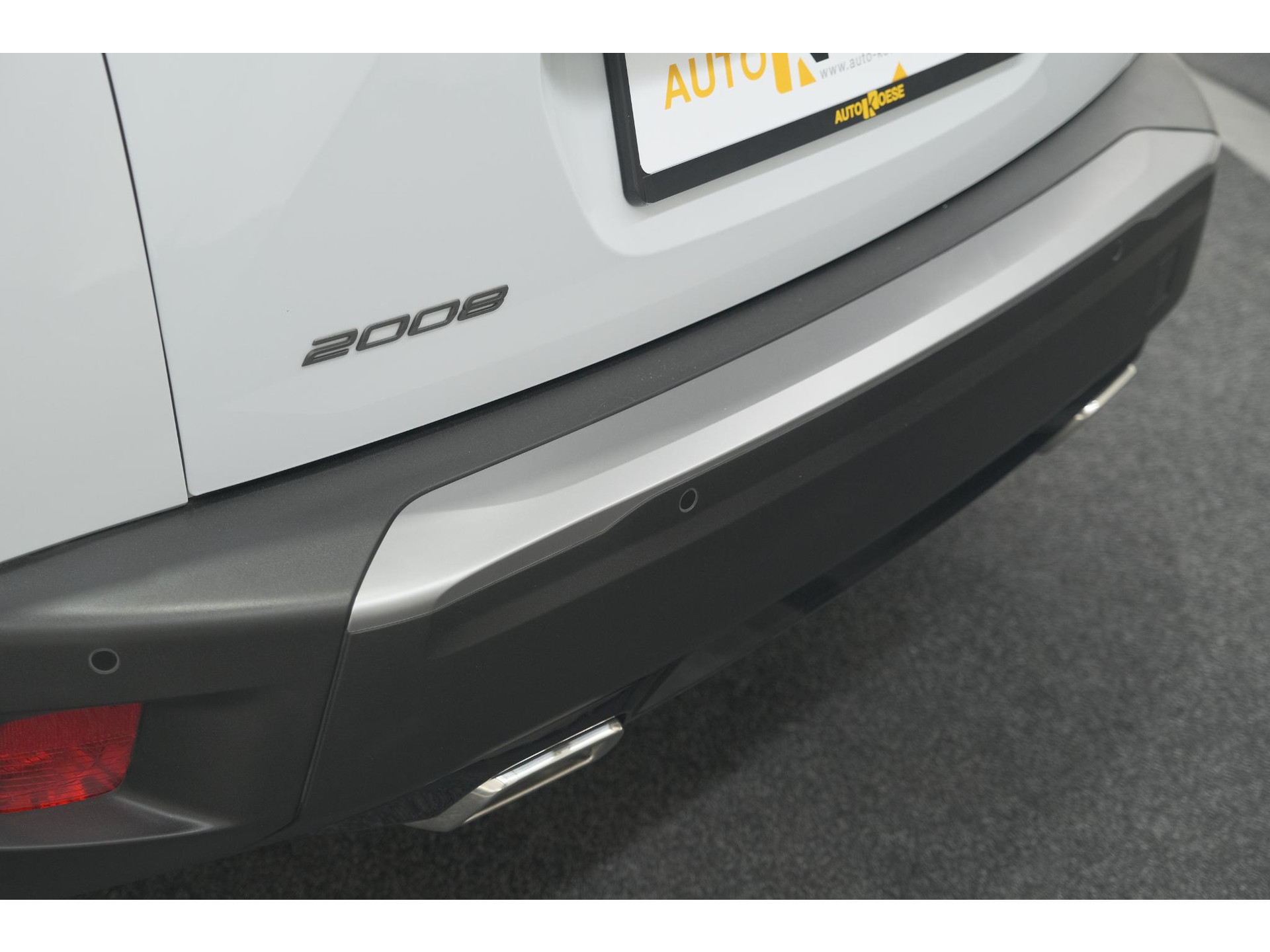 Peugeot 2008 PureTech 130 EAT8 GT | Camera | Apple Carplay | Parkeersensoren