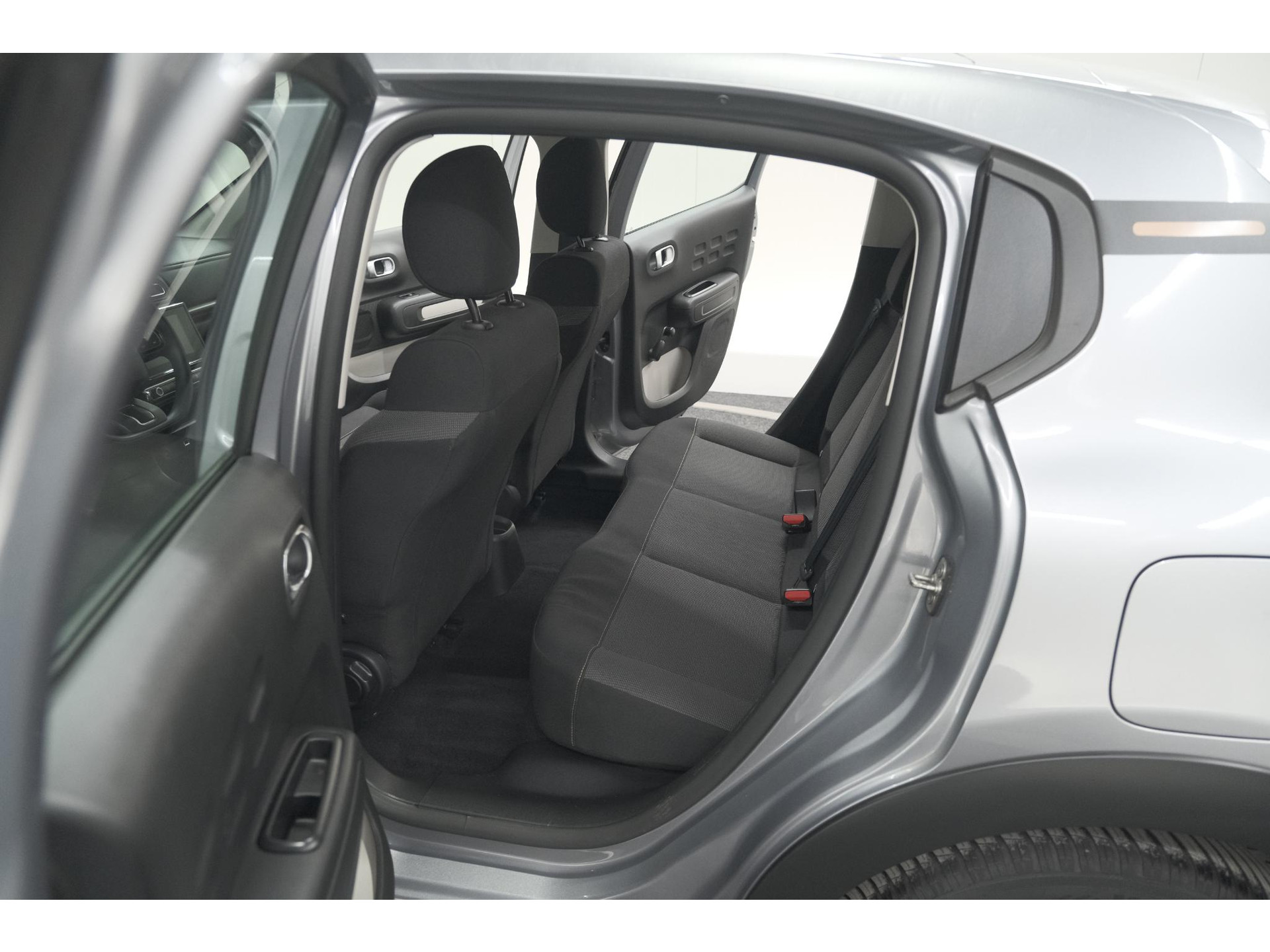 Citroen C3 PureTech 82 C-Series | Trekhaak | Stoelverwarming | Camera | Apple CarPlay