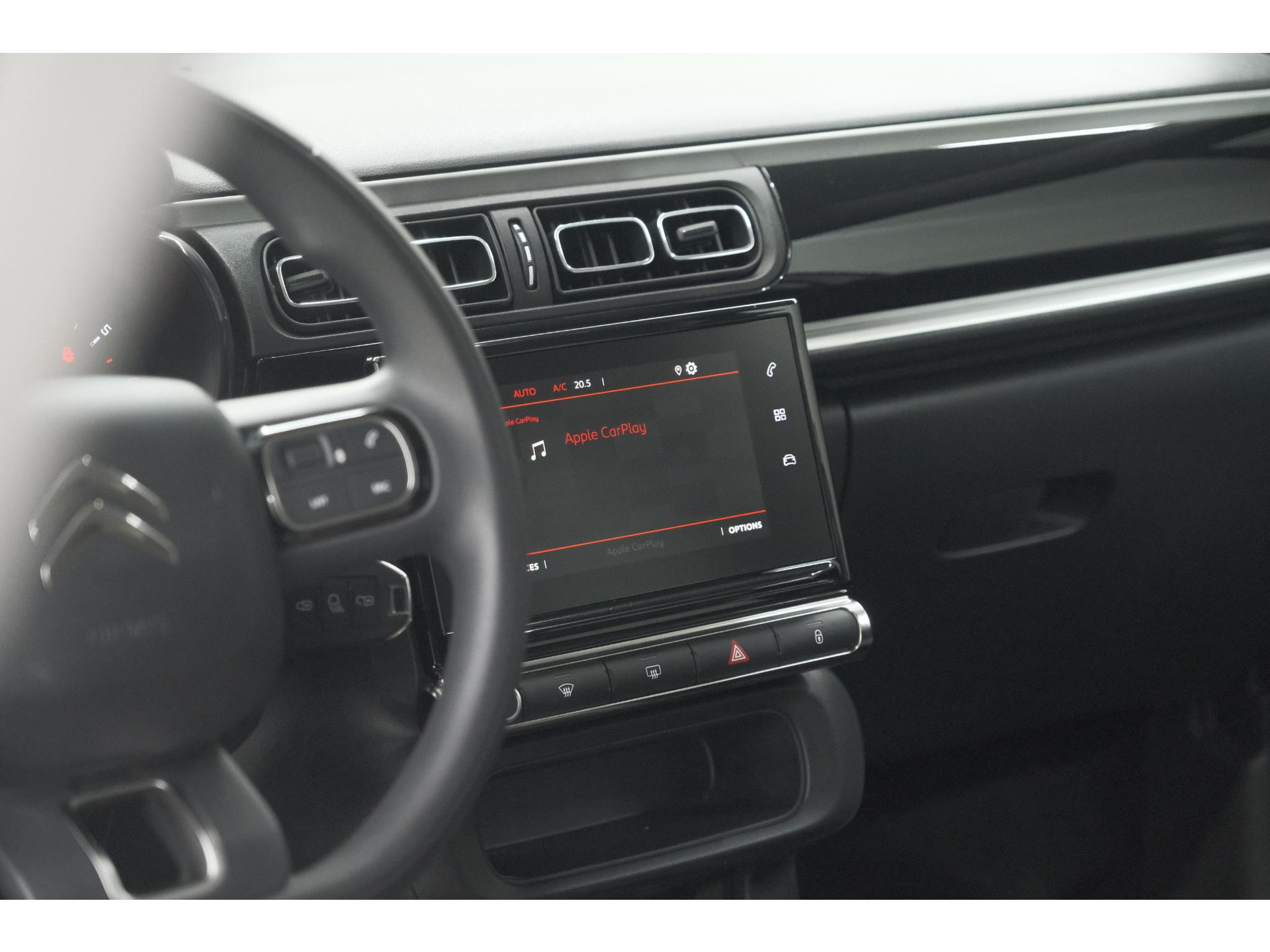 Citroen C3 PureTech 110 EAT6 Max | Parkeersensoren | Apple Carplay | 16 Inch Lichtmetalen Velgen