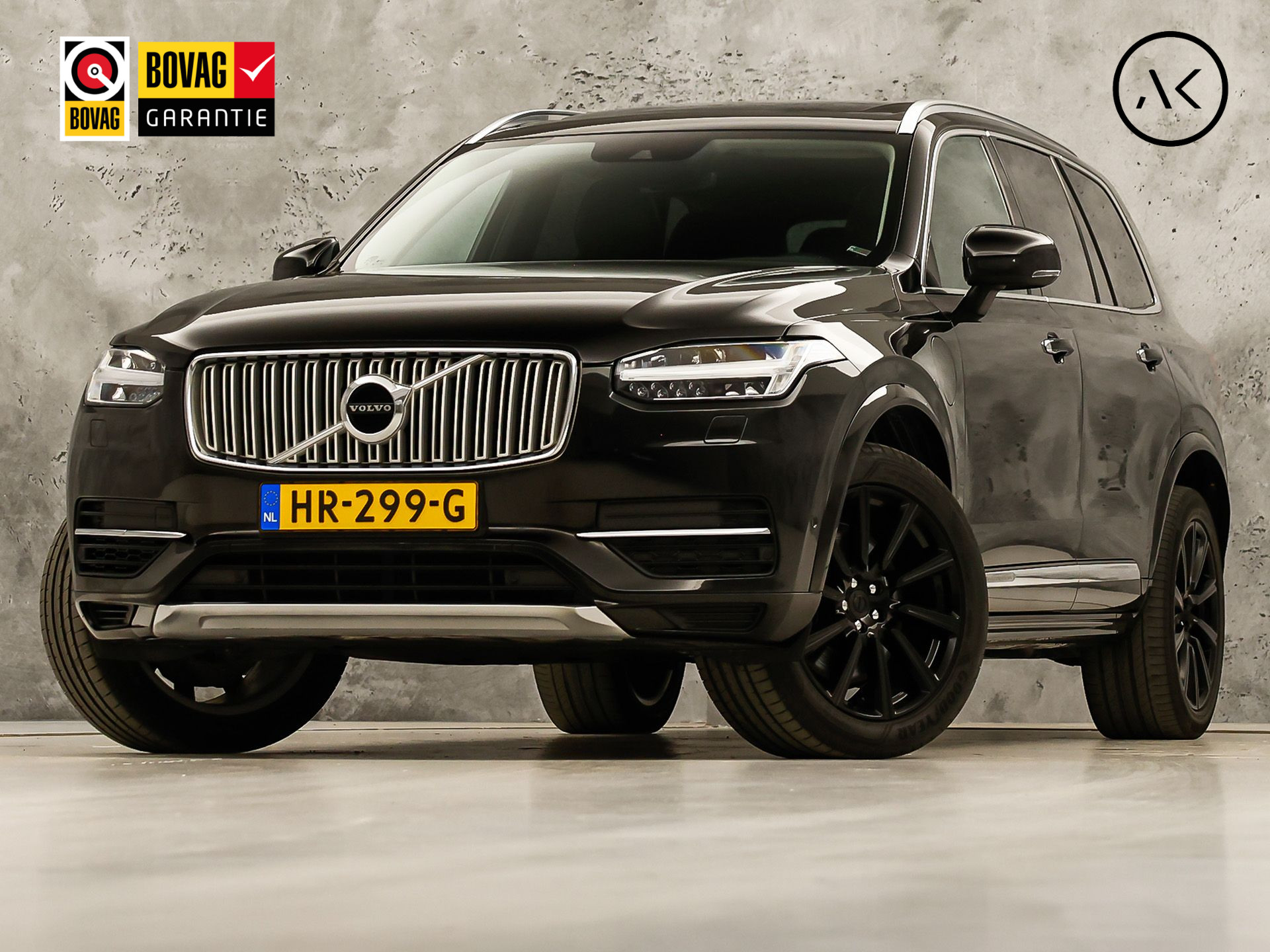Volvo XC90 2.0 T8 Twin Engine AWD Inscription Automaat 407Pk (PANORAMADAK, APPLE CARPLAY, MEMORY SEATS, STOELVERWARMING/KOELING, CAMERA, GETINT GLAS, LEDER, TREKHAAK, NIEUWE APK)