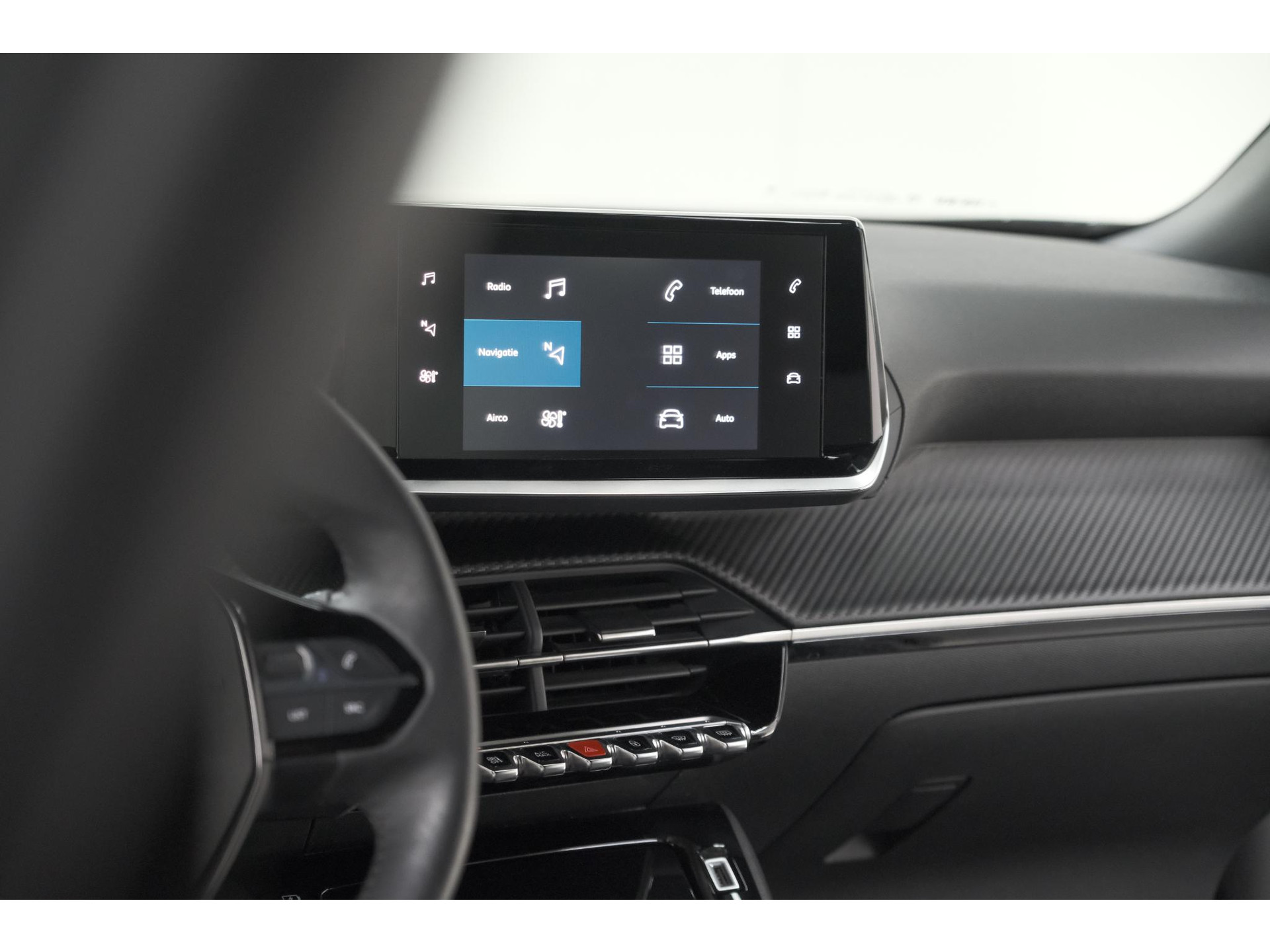 Peugeot 2008 PureTech Allure Pack | Navigatie | Parkeersensoren | Apple Carplay