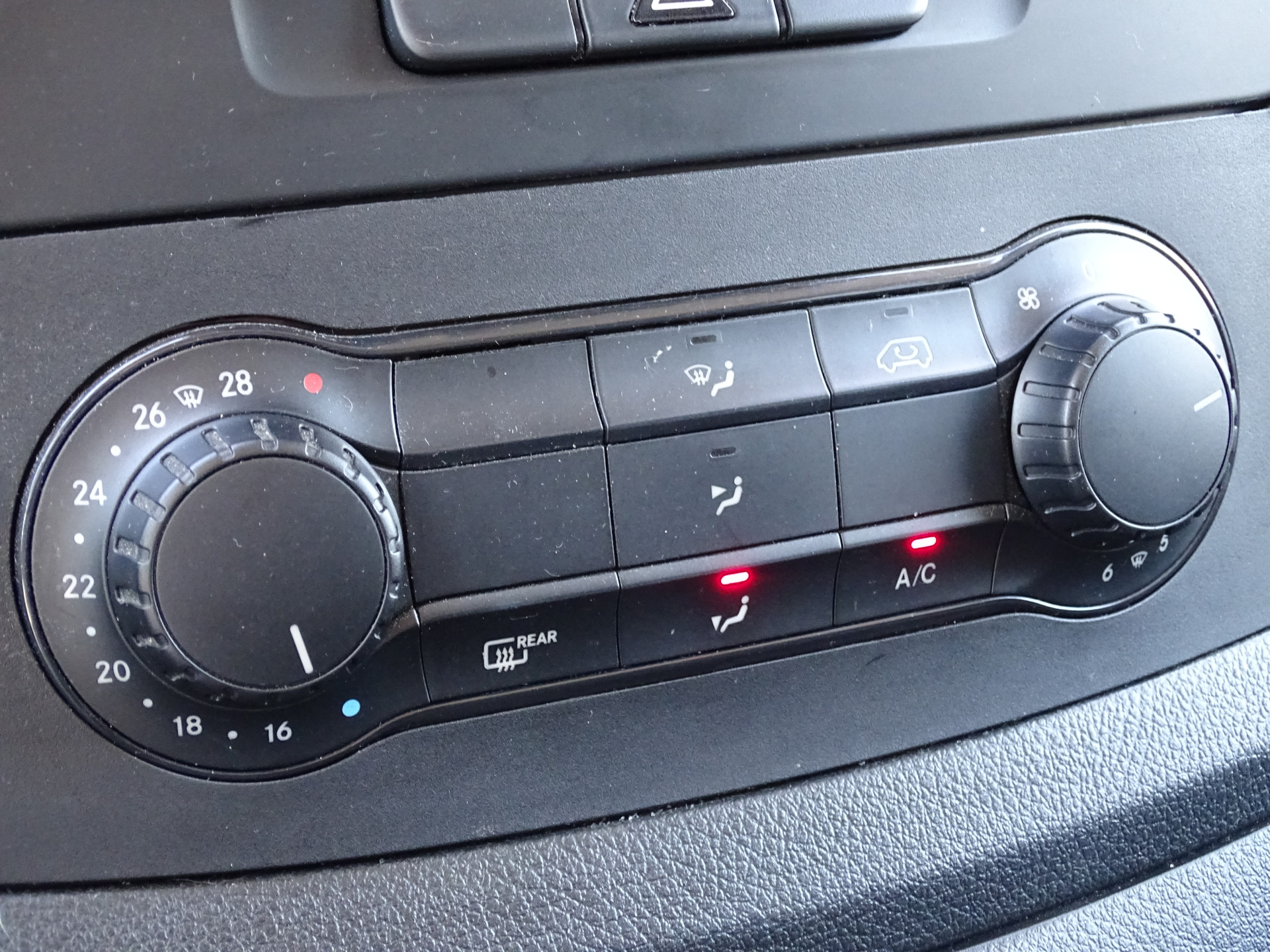 Mercedes-Benz Vito Tourer 109 BlueTEC Base Extra Lang