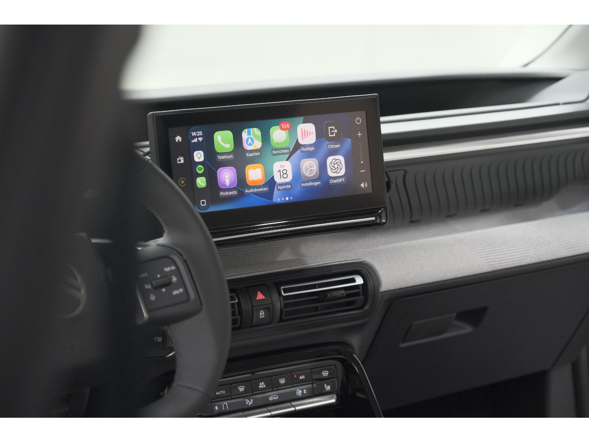 Citroen Ë-C3 Aircross Plus 113pk Extended Range 54 kWh | 11 KW Lader | Camera | Apple CarPlay | Parkeersensoren