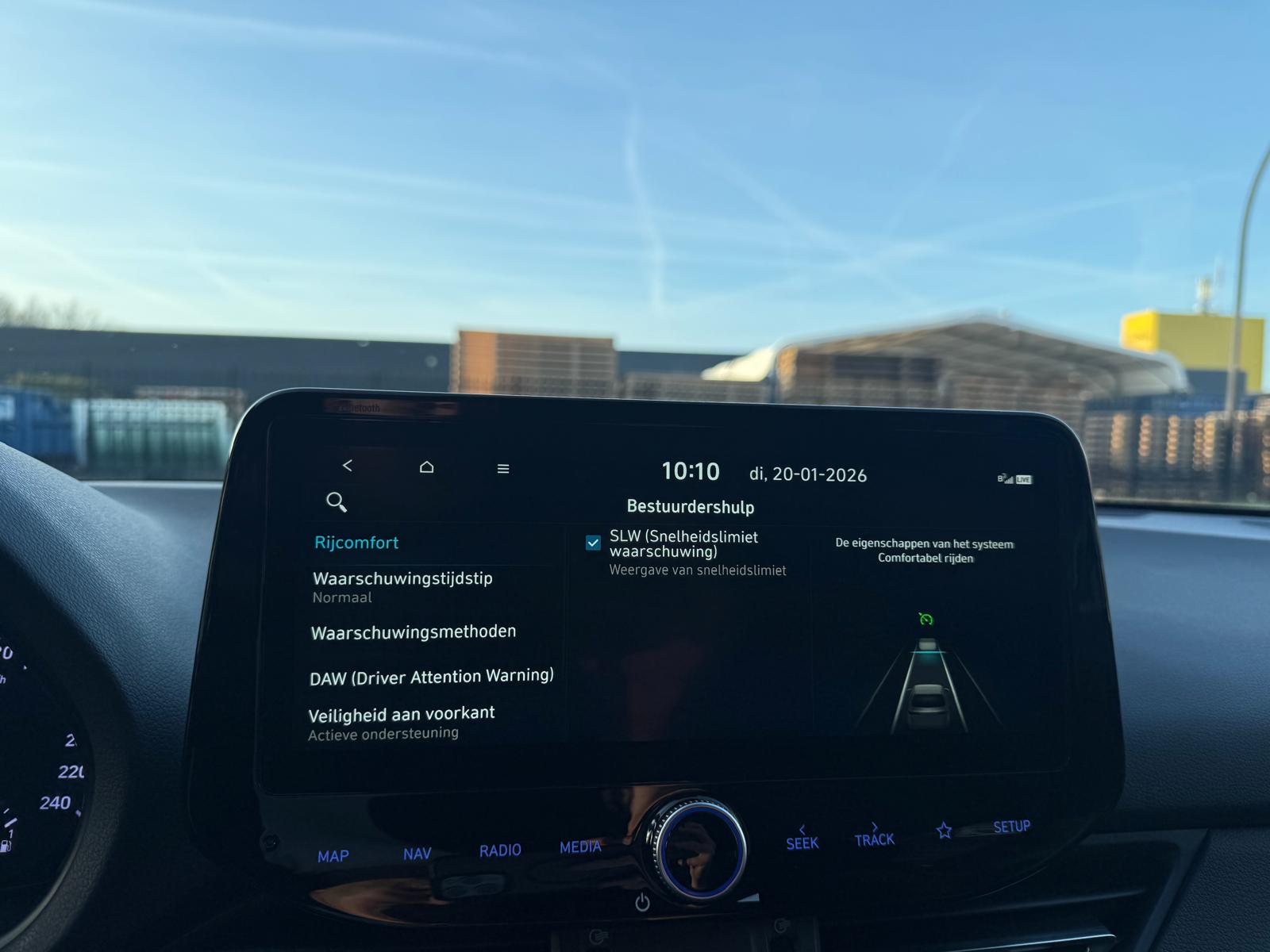Hyundai i30 Wagon 1.5 T-GDi MHEV Premium | 1E EIGENAAR | 3/6/12MND GARANTIE| LED | CARPLAY | SCHUIFDAK | DAB | NAVI | CRUISE | 160PK |
