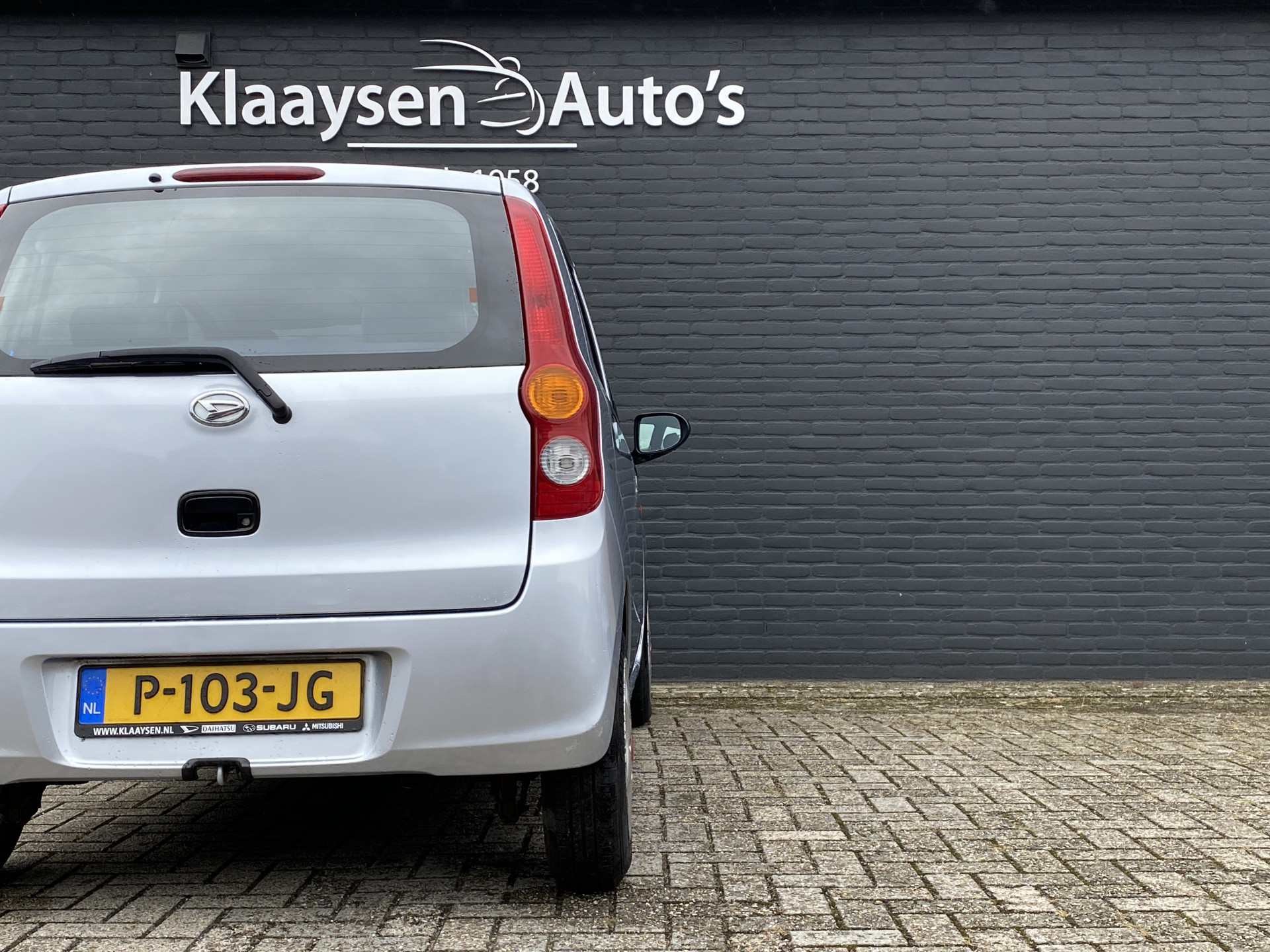 Daihatsu Cuore 1.0 Trend | airco | stuurbekrachtiging | airbags | radio cd speler | lichtmetalen velgen