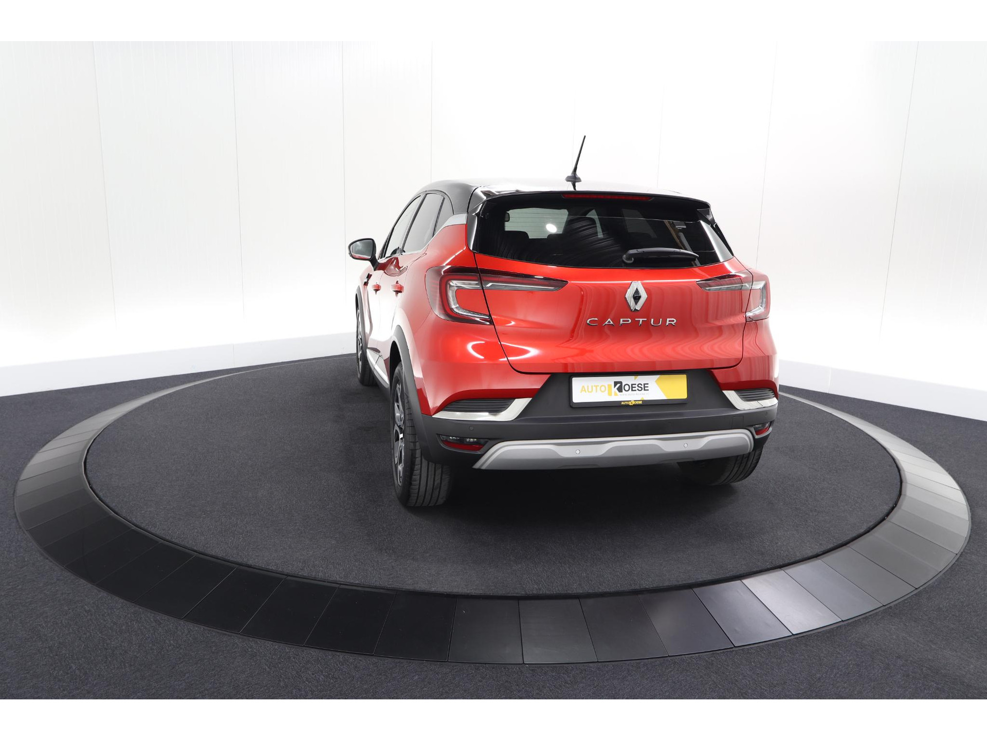 Renault Captur 1.0 TCe 90 Intens | Navigatie | Camera | Parkeersensoren | Apple Carplay