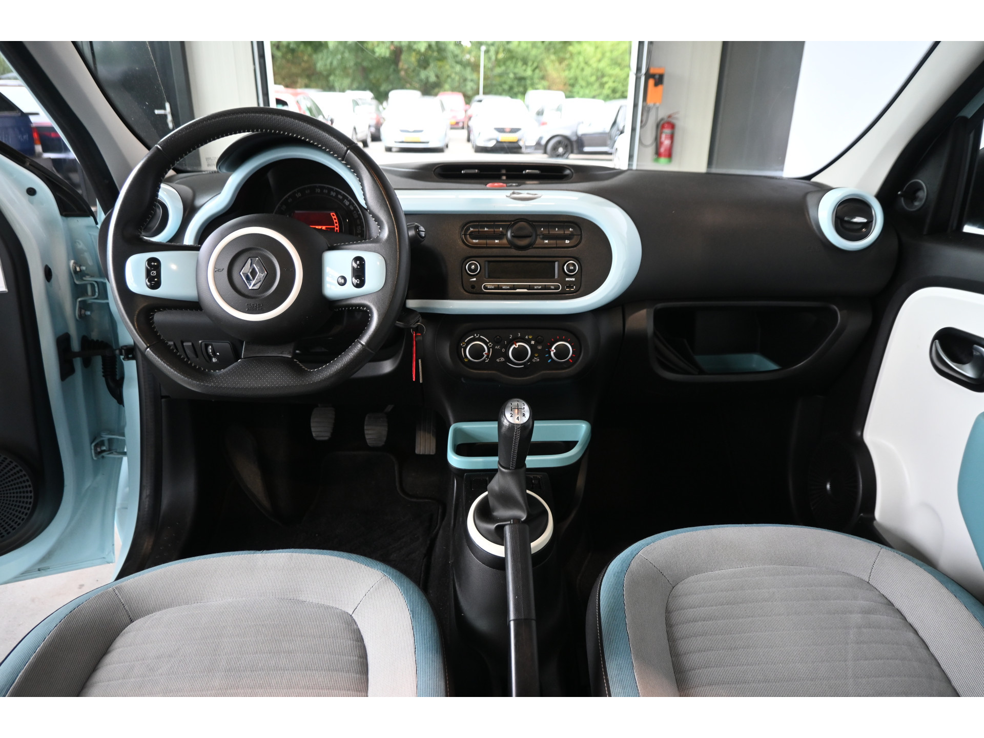 Renault Twingo 1.0 SCe Serie Signature VIVA Airco Schuif / vouwdak Cruise control 100% Onderhouden! Inruil Mogelijk!