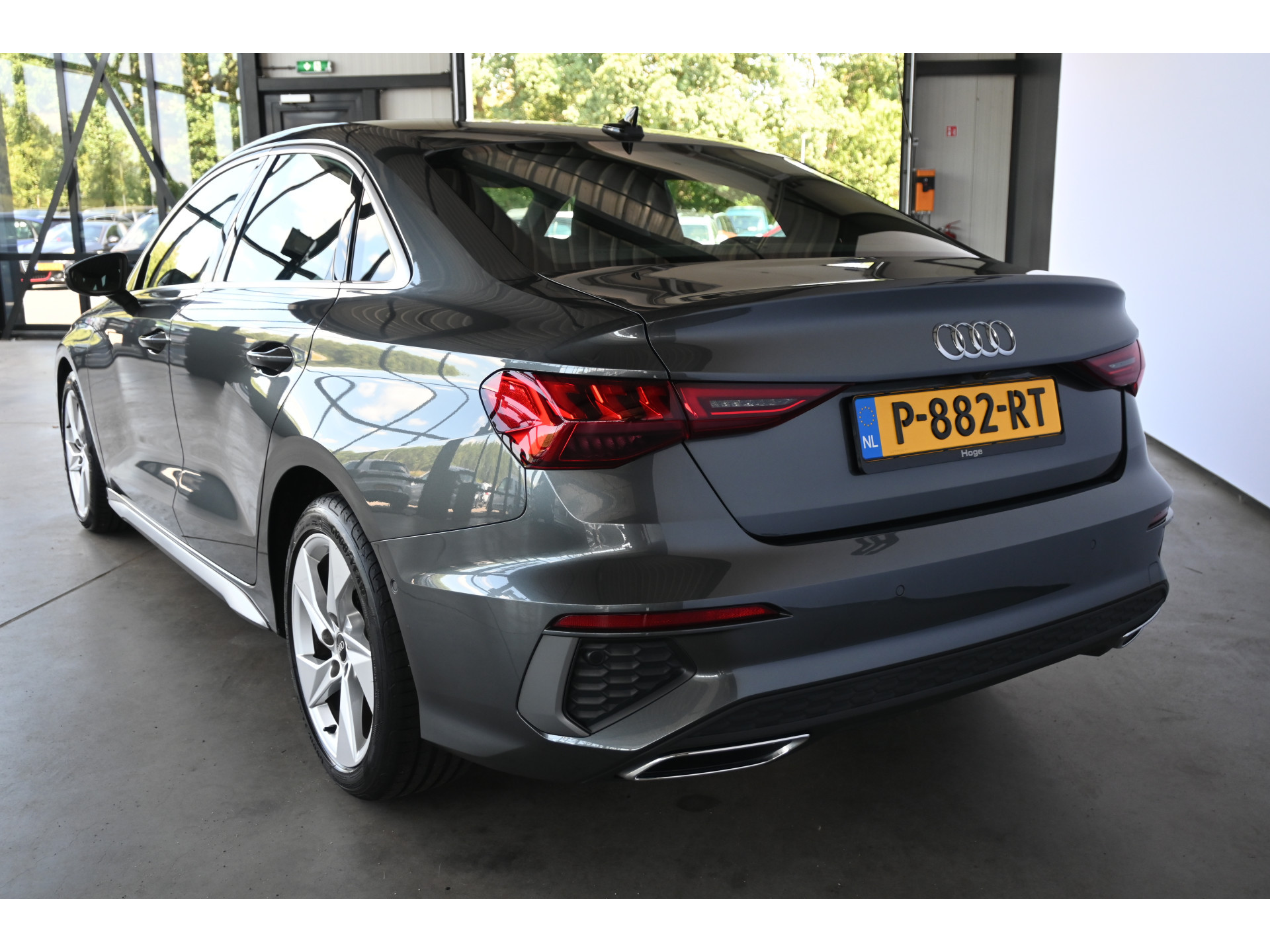 Audi A3 Limousine 30 TFSI S Edition Virtual Cockpit Adaptieve Cruise Led Clima Carplay Inruil Mogelijk!