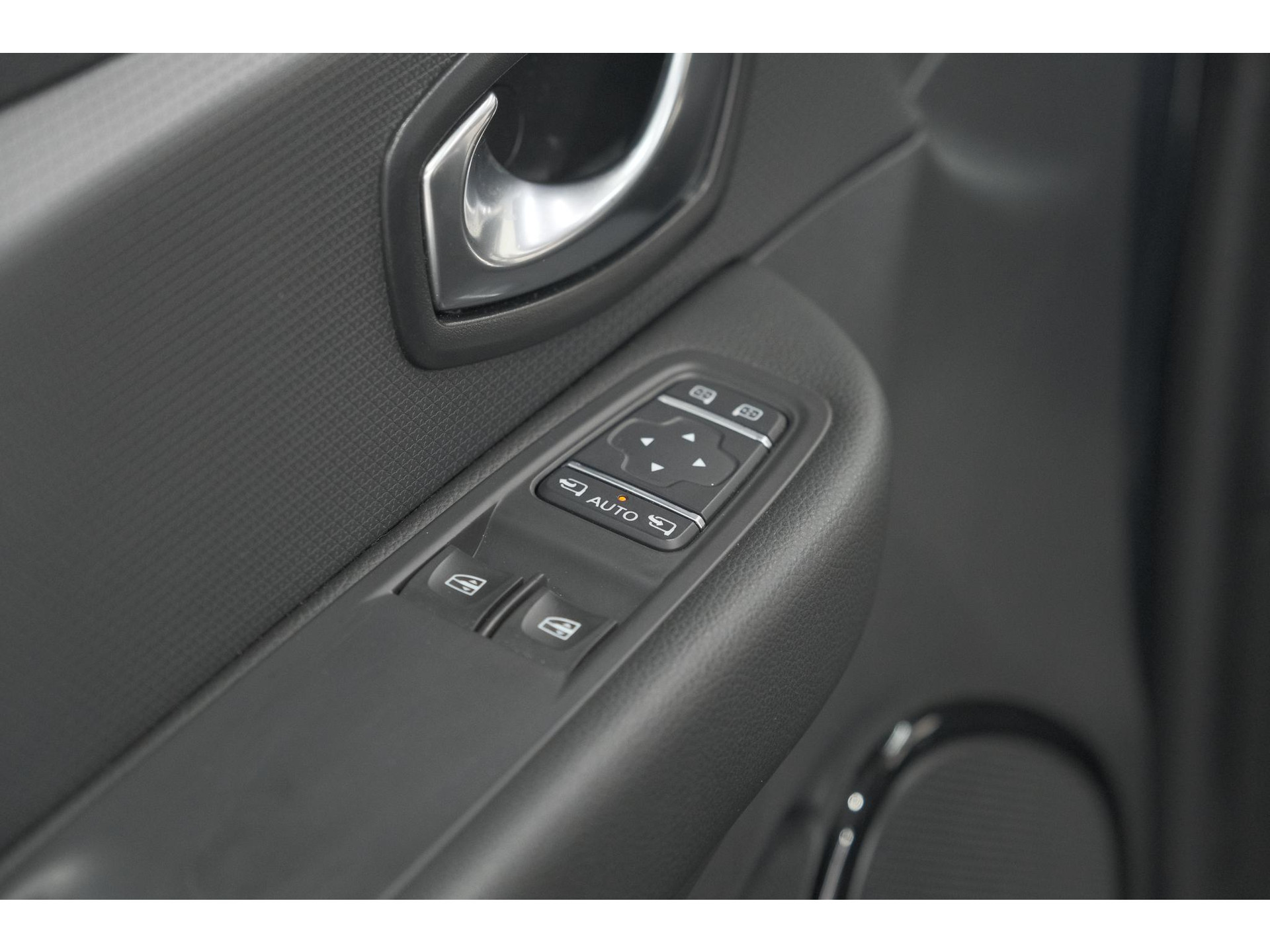 Renault Clio 1.2 Limited | Trekhaak | Navigatie | Parkeersensoren | Climate Control