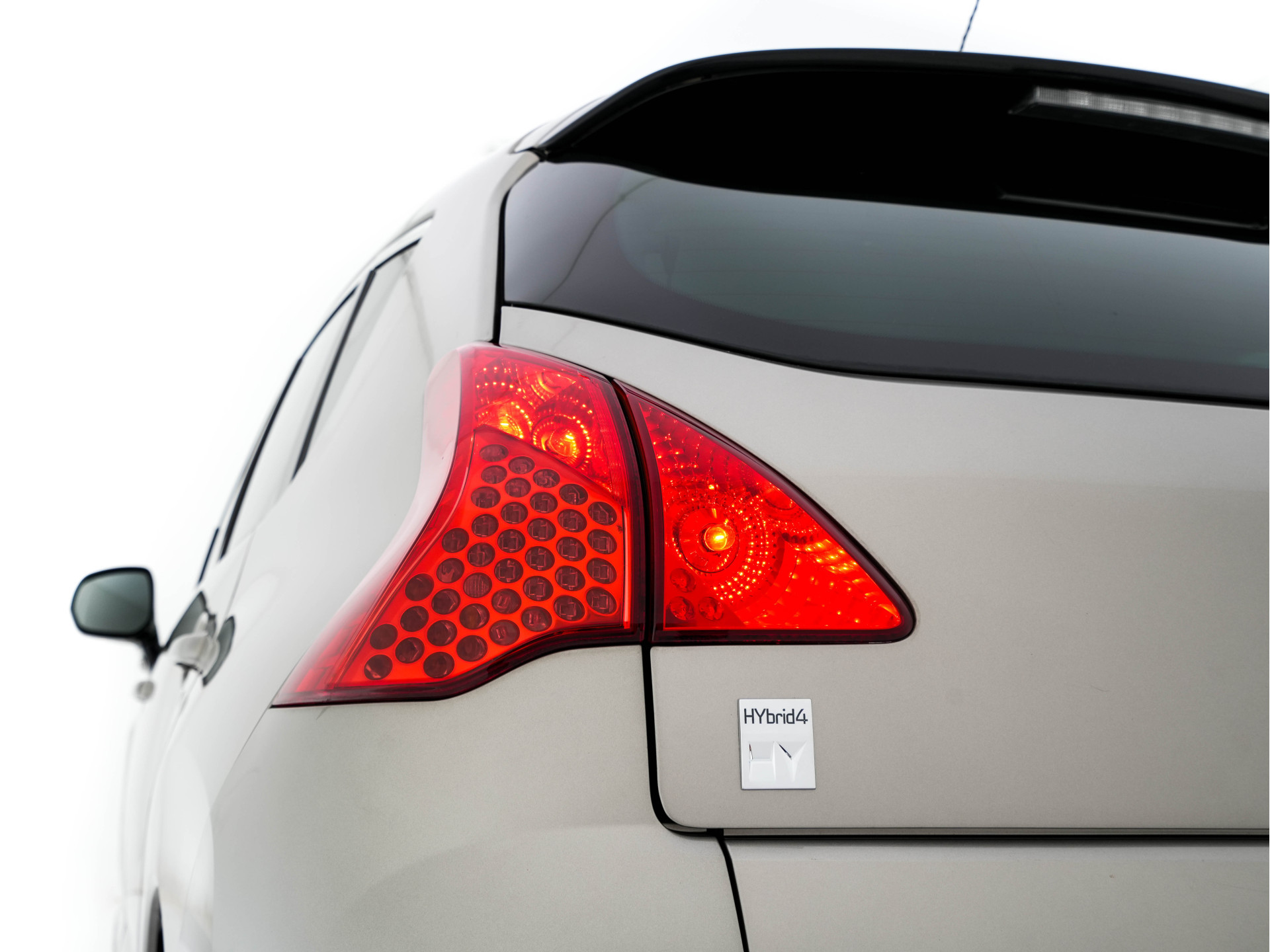 Peugeot 3008 2.0 HDiF HYbrid4 Aut. *NAVI-FULLMAP | COMFORT-SEATS | ECC | SHIFT-PADDLES | PDC | CRUISE | 16''ALU*