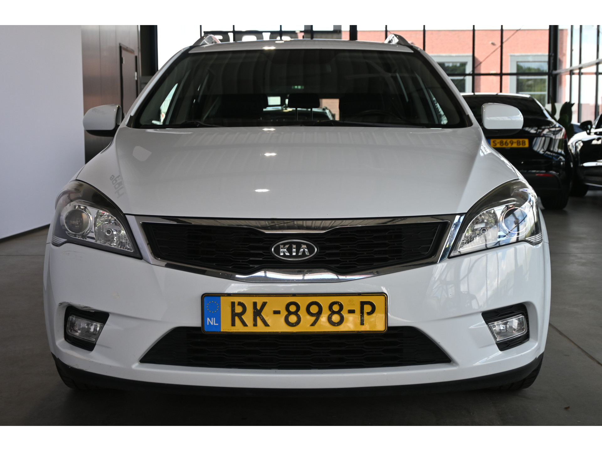 Kia cee'd 1.4 CVVT X-tra Airco Trekhaak Stoelverwarming All in Prijs! Inruil Mogelijk!