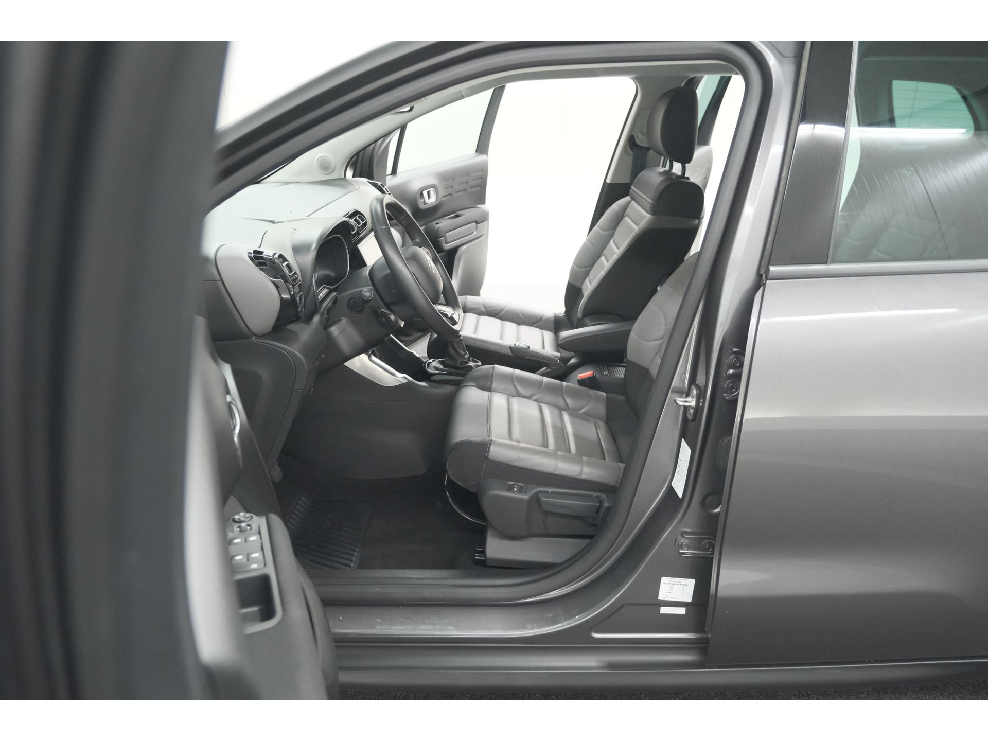 Citroen C3 Aircross PureTech 110 Shine | Camera | Stoelverwarming | Apple Carplay