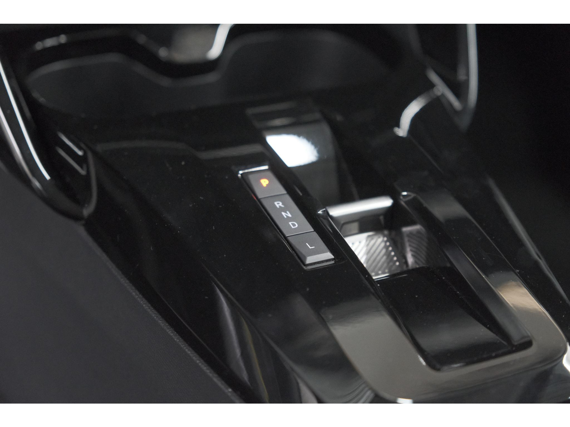 Citroen C3 Aircross 1.2 Hybrid 145pk Max | Camera | Dodehoekdetectie | Navigatie
