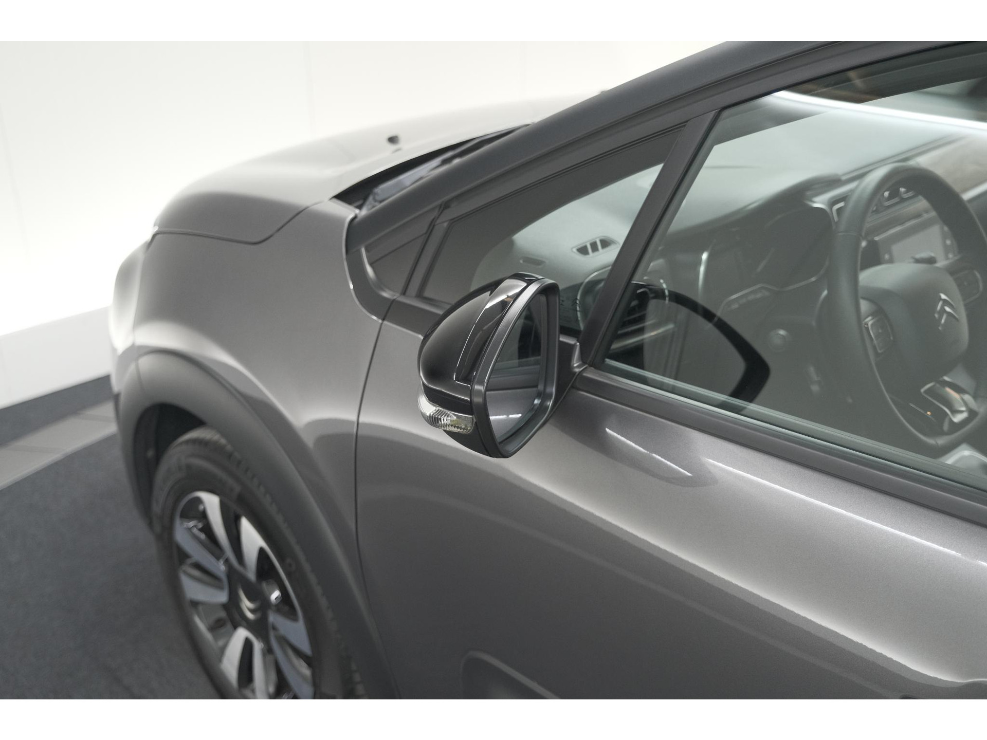 Citroen C3 PureTech 82 Feel Edition | Apple Carplay | Parkeersensoren | Navigatie | Climate Control | 16 Inch Velgen