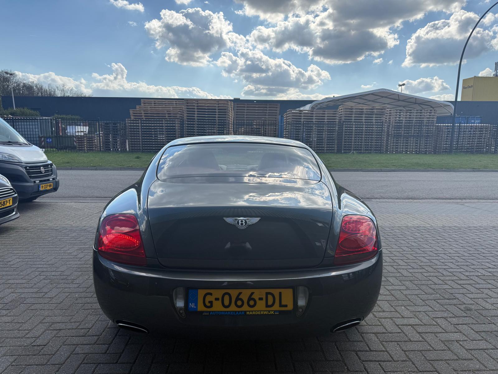 Bentley Continental GT 6.0 W12 | 2E EIGENAAR | 3/6/12MND GARANTIE | XENON | CRUISE | STOELVERWARMING | CLIMA | NAVI |