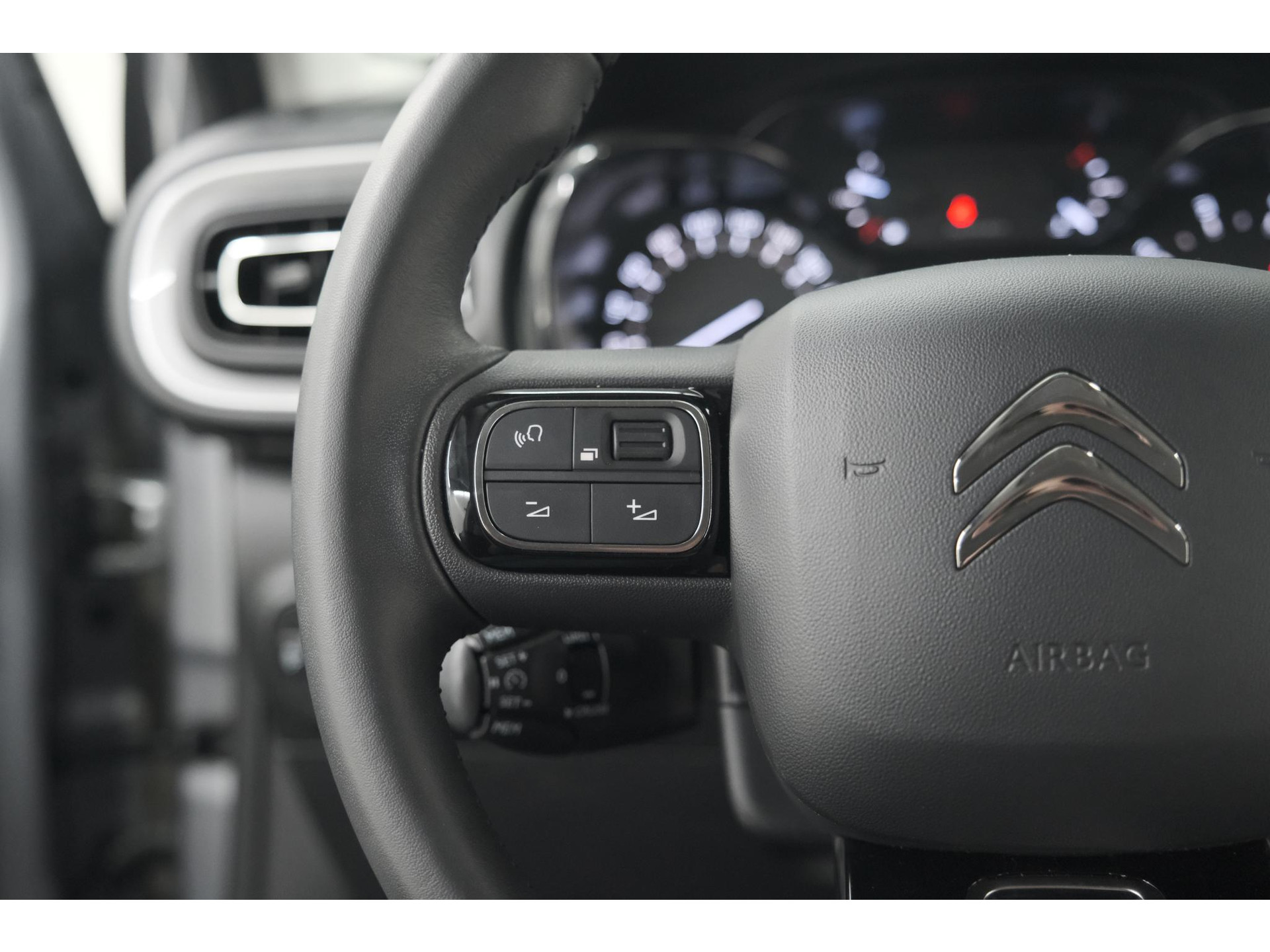 Citroen C3 PureTech 110 EAT6 Max | Camera | Parkeersensoren | Navigatie | Apple Carplay