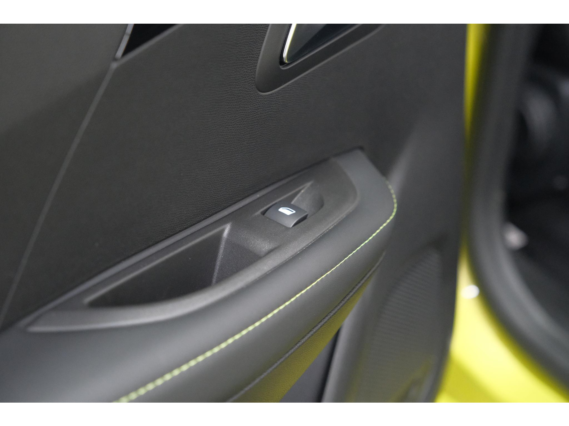 Peugeot 208 PureTech 100 GT | Camera | Apple Carplay | Parkeersensoren