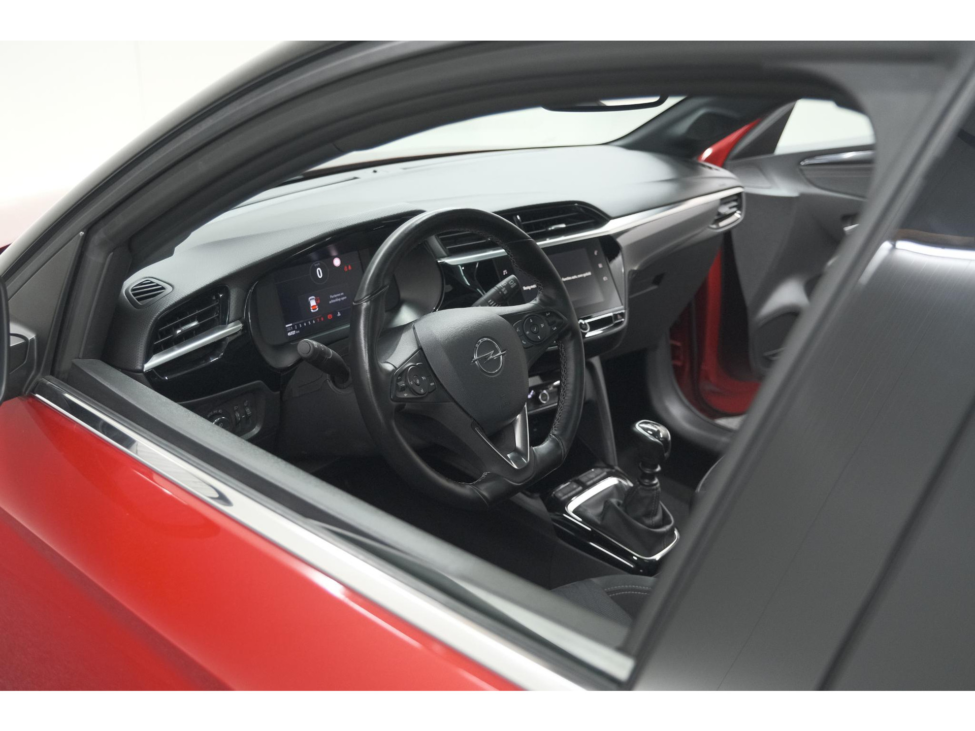 Opel Corsa 1.2 Turbo 100 Ultimate | Panoramadak | Camera | Dodehoekdetectie | Apple Carplay