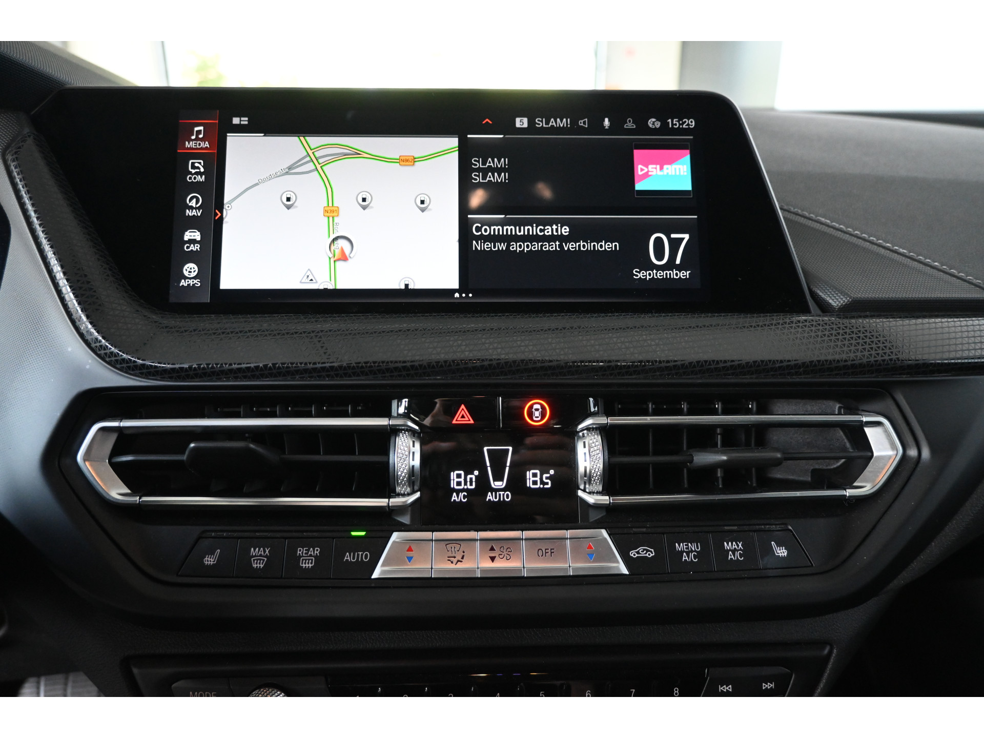 BMW 1-serie 118i High Executive Automaat Clima Virtual Cockpit LED Stoelverwarming CarPlay 100% Onderhouden! Inruil mogelijk!