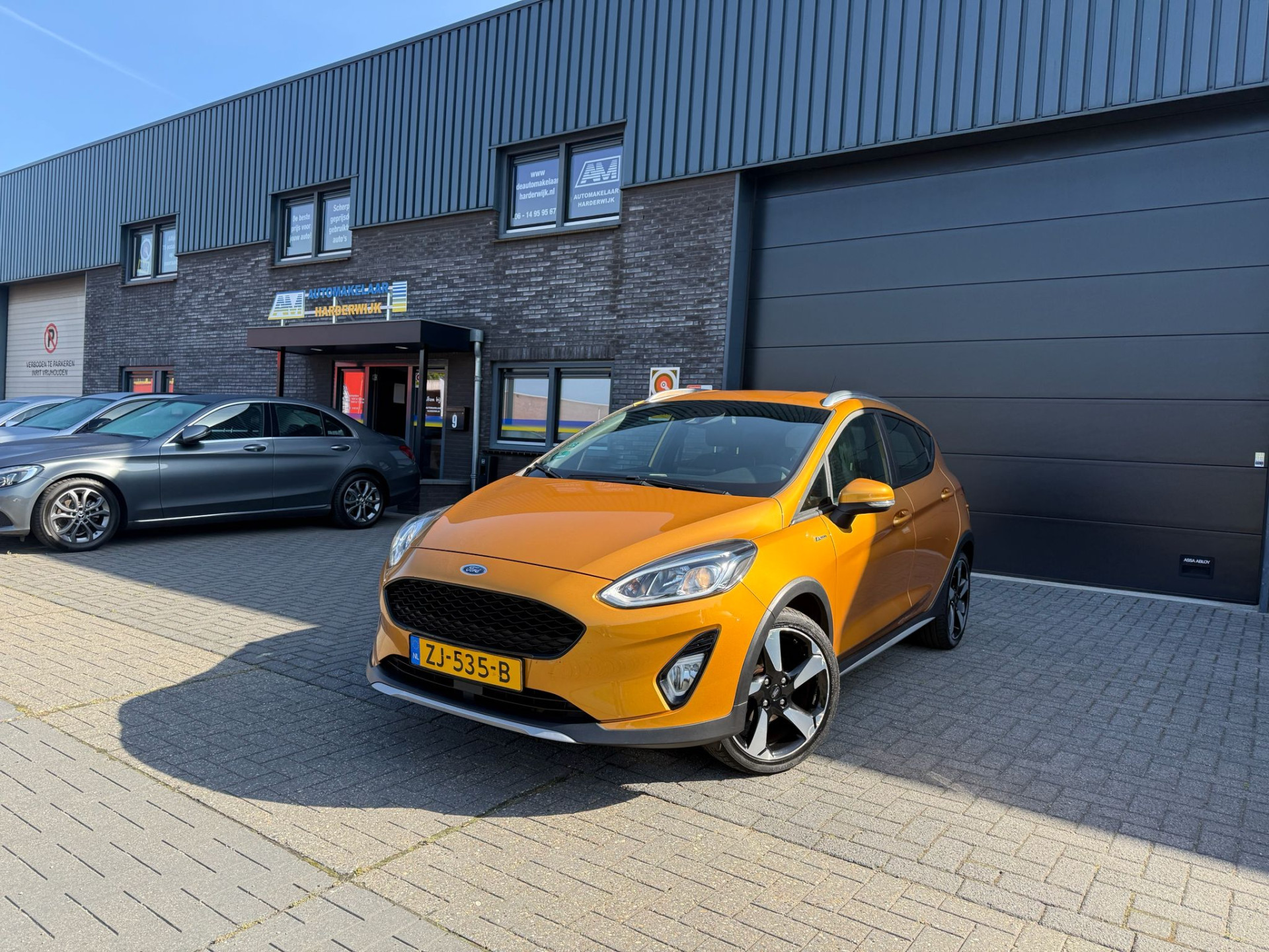 Ford Fiesta 1.0 EcoBoost Active First Edition | 2E EIGENAAR | 3/6/12MND GARANTIE | AIRCO | CRUISE | DAB | CARPLAY | TREKHAAK | NAVI |