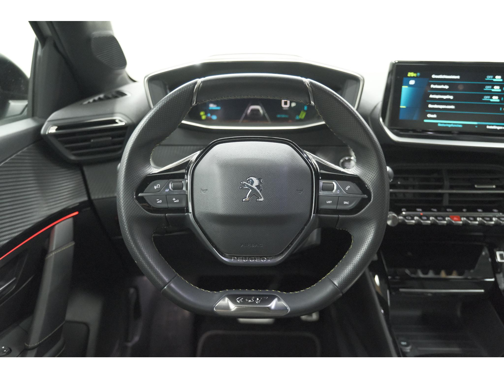 Peugeot e-208 EV GT 50 kWh | 93,7% SOH | Black Pack | Dodehoekdetectie | Camera | Apple Carplay