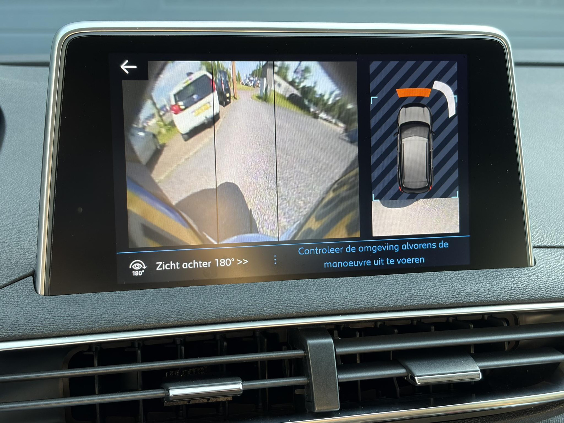 Peugeot 3008 1.2 PureTech Allure Distributieriem vv in 2025 l Pano l 360° Camera l Carplay l Dealer Onderhouden l Navi l Halfleder l Pdc l Keyless l 131pk l 6 Bak l Apk tot 12-2026
