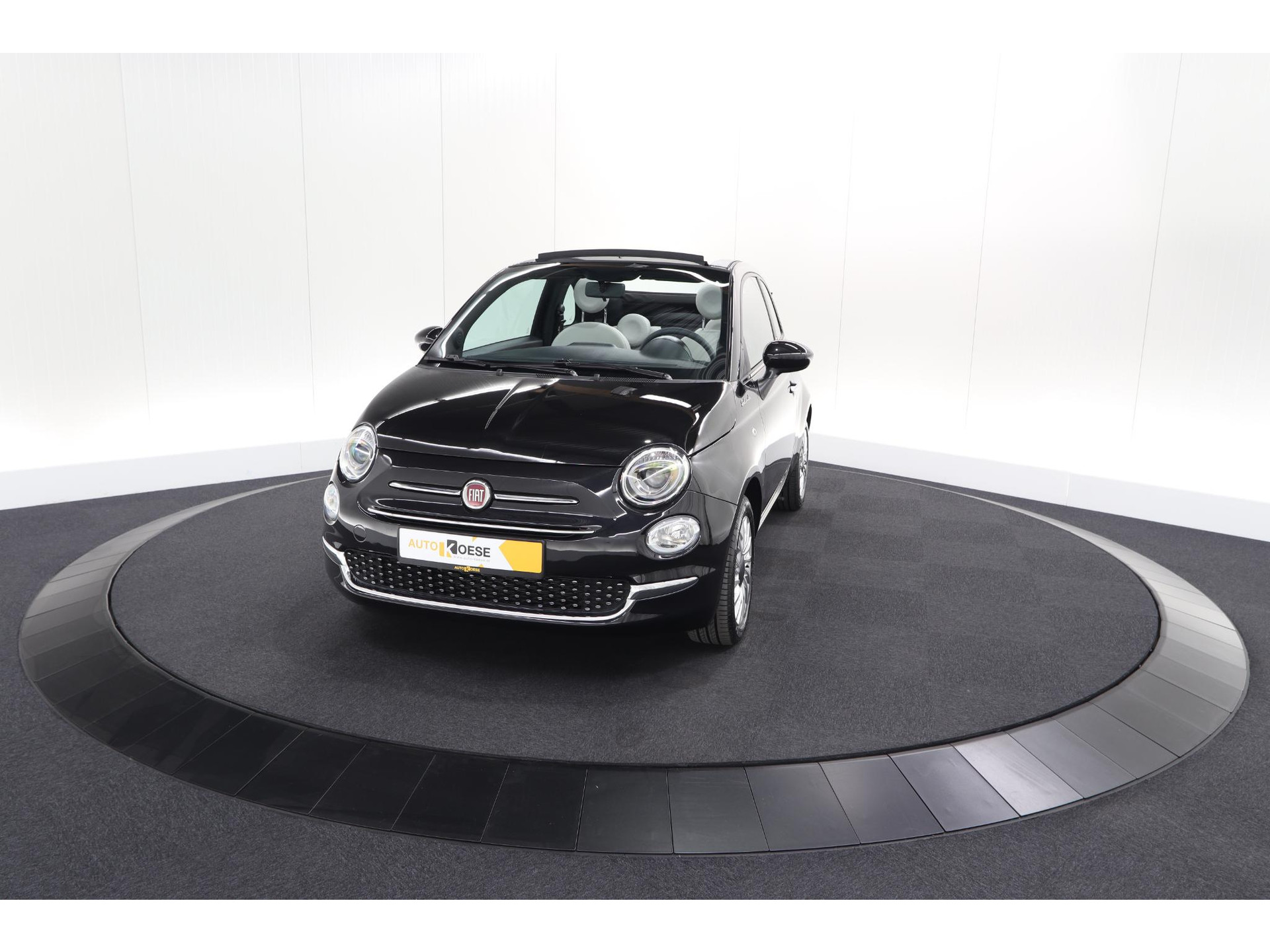 Fiat 500 C 1.0 Hybrid Dolcevita | Elektrisch Vouwdak | Apple Carplay | Parkeersensoren | Climate Control