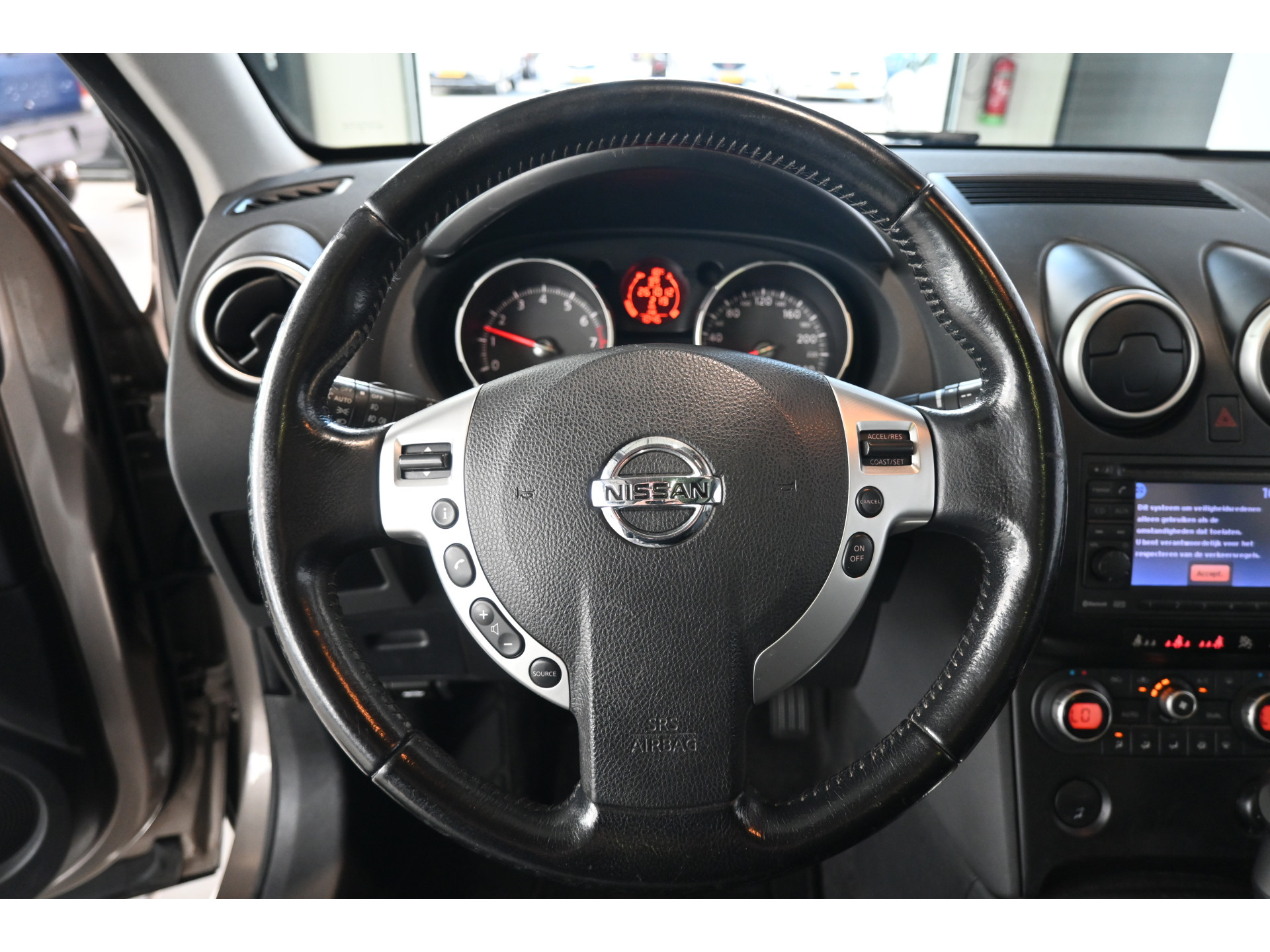 Nissan Qashqai +2 2.0 Tekna 4WD Automaat Clima Panoramadak 7-Persoons Navigatie Licht metaal Inruil mogelijk
