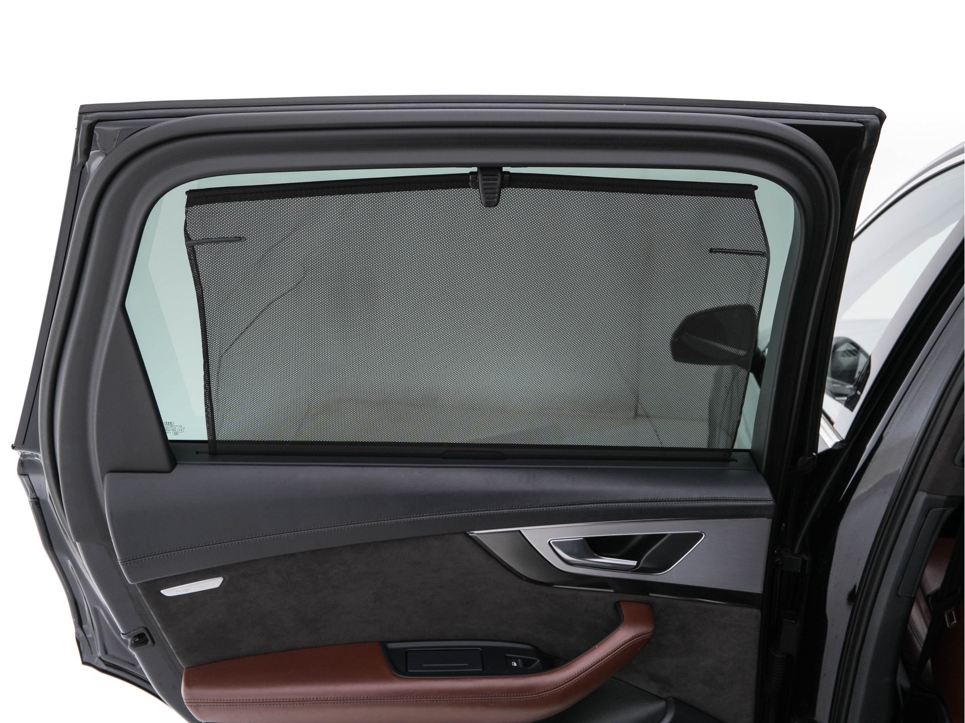 Audi Q7 3.0 TDI e-tron Quattro Sport (Plug-In) Aut. *PANO | LEATHER | ADAPTIVE-CRUISE | MATRIX-LED | BOSE-AUDIO | BLINDSPOT | MEMORY-PACK | DIGI-COCKPIT | HEATED-SPORTSEATS | NAVI-FULLMAP | CAMERA | HEAD-UP | SHIFTPADDLES | TOWBAR | 21"*