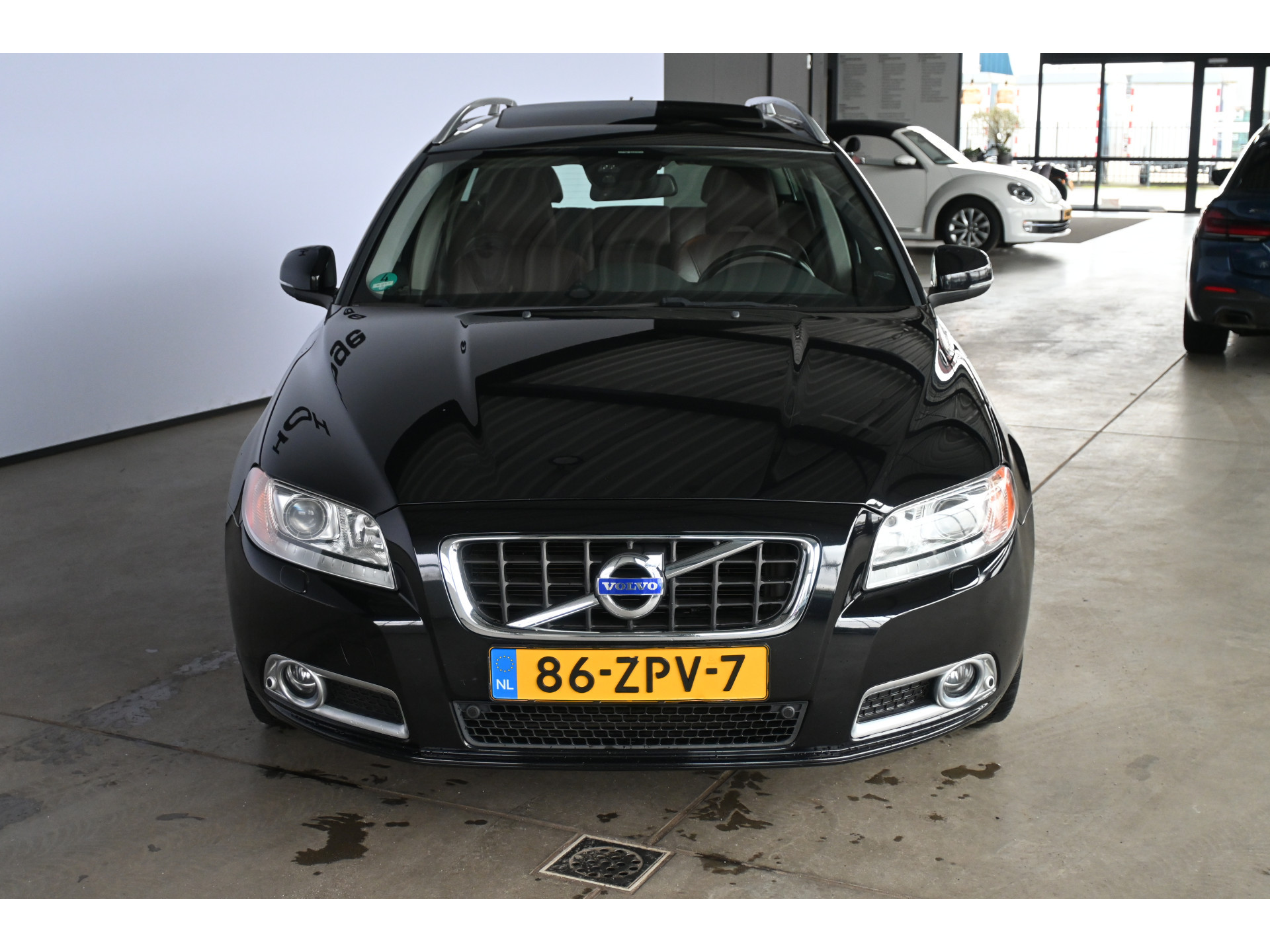 Volvo V70 1.6 T4 Limited Edition Automaat Clima Navigatie Schuif/Kanteldak Goed Onderhouden! Inruil Mogelijk!