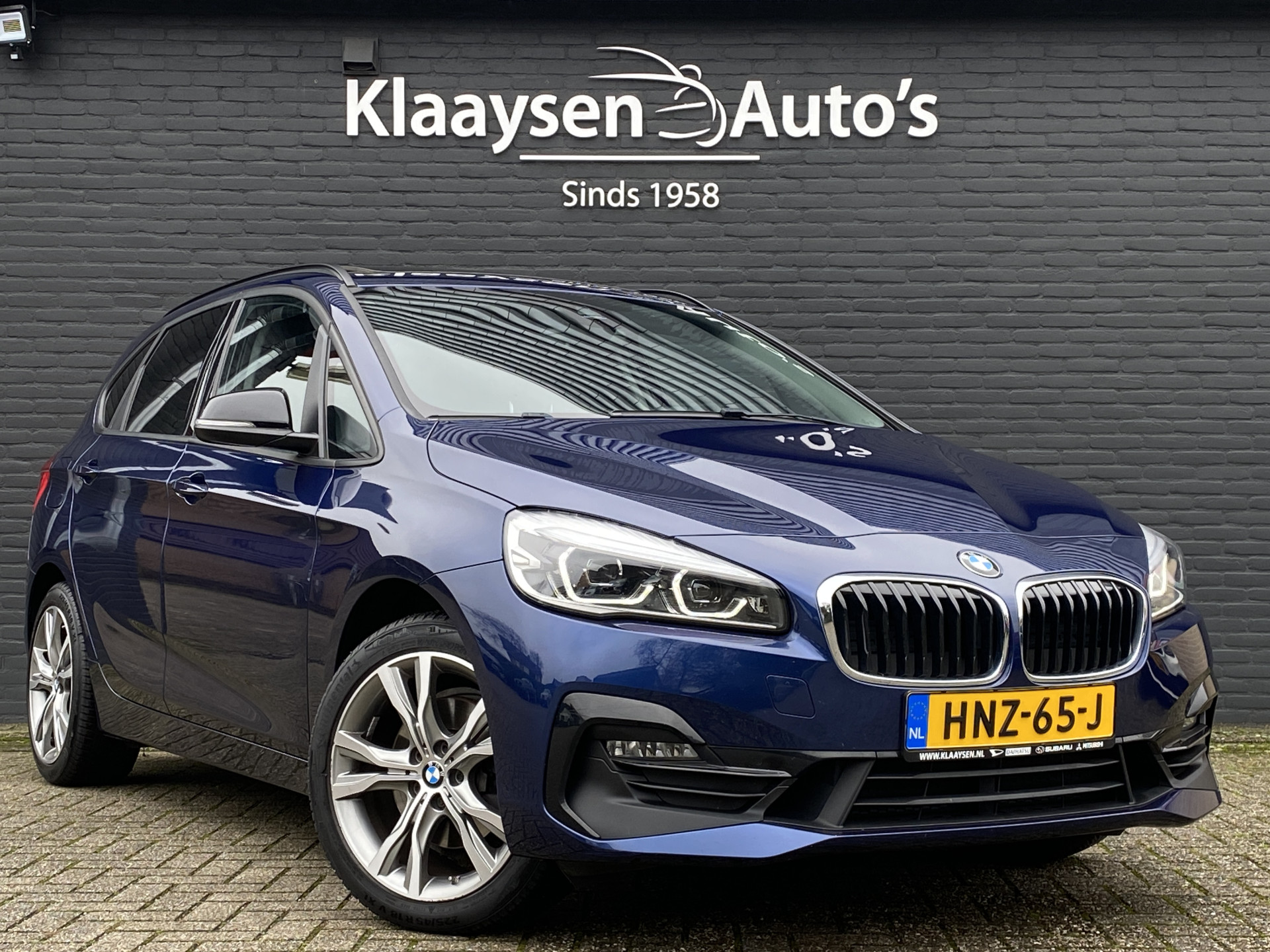 BMW 2-serie Active Tourer 220i High Executive Edition 192 pk M-sport AUT. | dealer onderhouden | navigatie | trekhaak | panoramadak