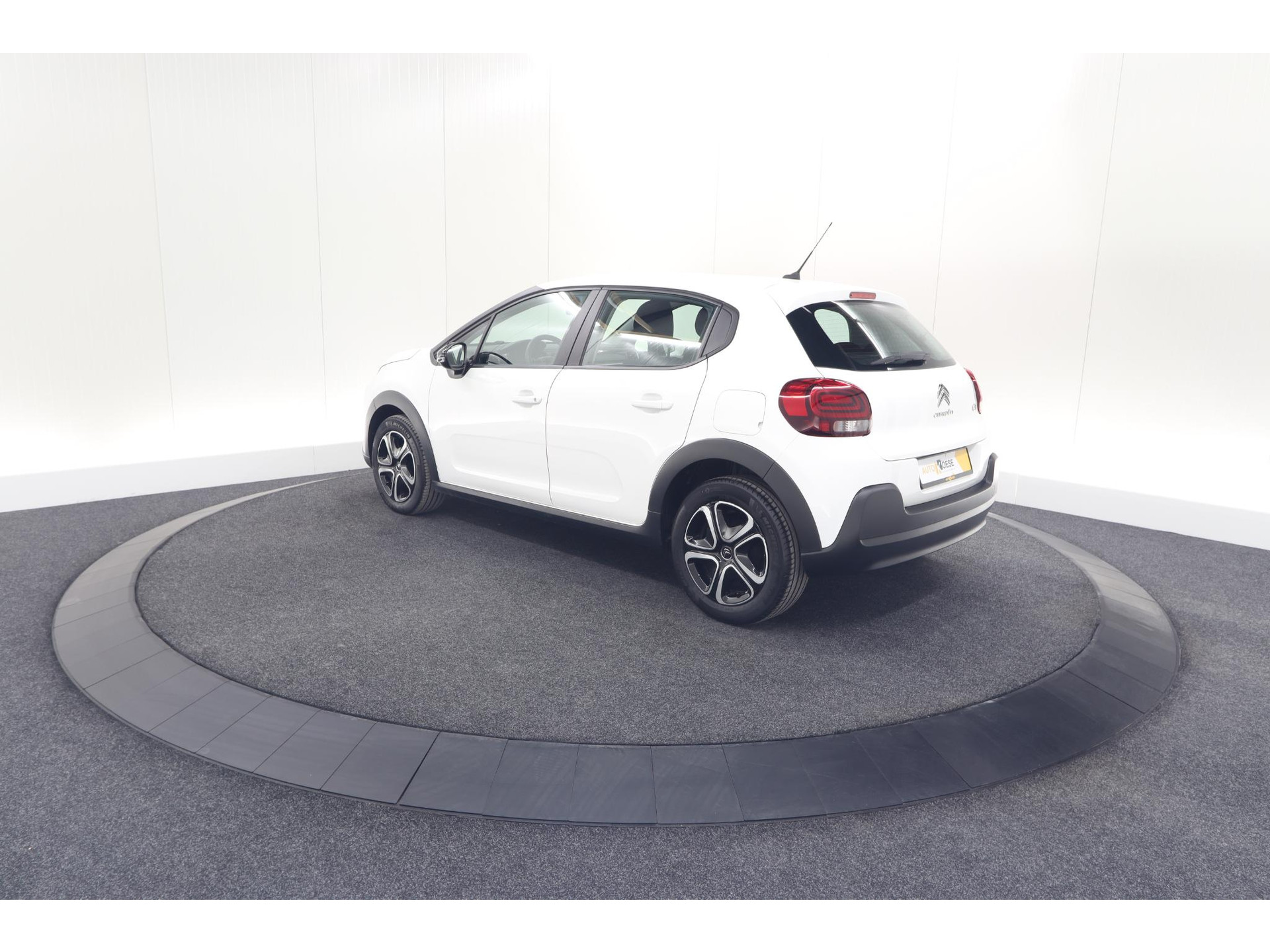 Citroen C3 PureTech 82 Feel | Climate Control | Apple Carplay | Cruise Control | Stoelverwarming
