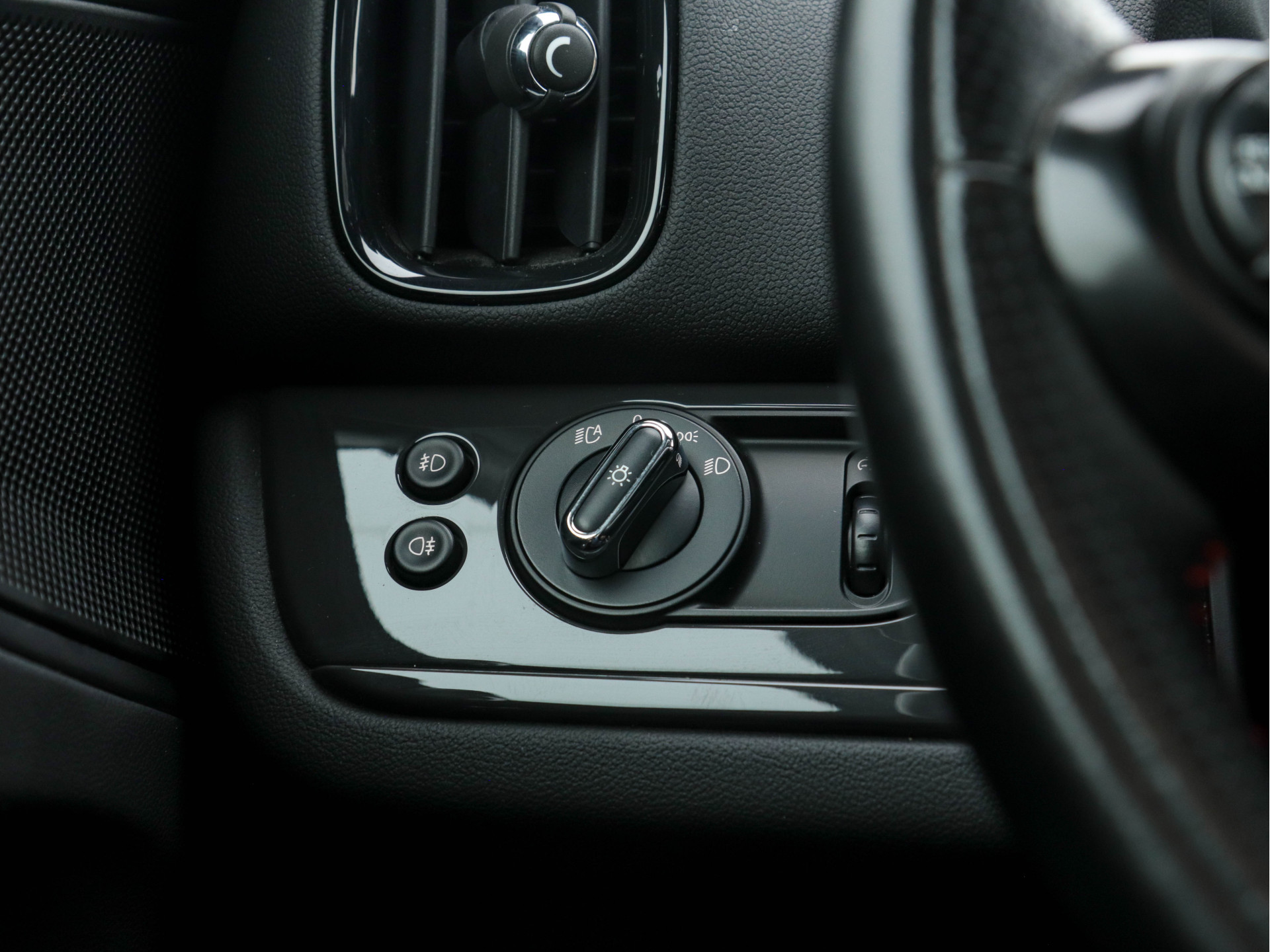 MINI Mini Countryman 1.5 Cooper JCW-Pack (INCL-BTW) *NAVI-FULLMAP | FULL-LED |  ECC | PDC | CRUISE | SPORT-SEATS | KEYLESS | PRIVACY-GLASS | 16"ALU*